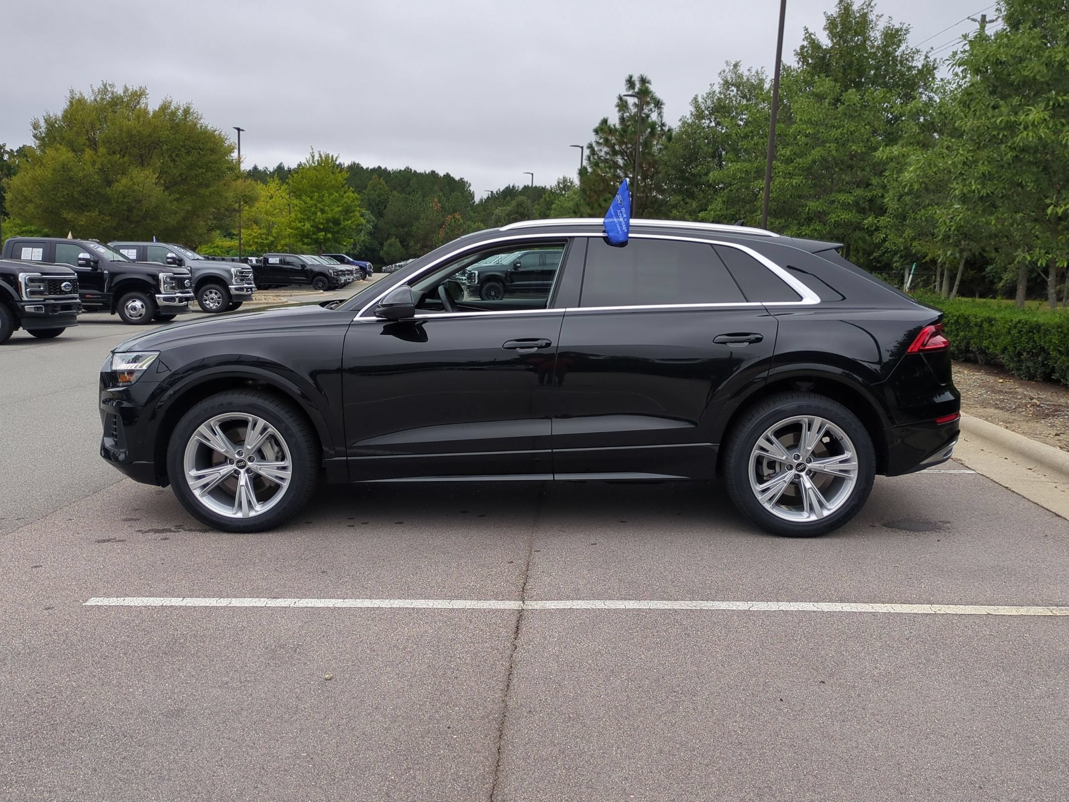 2023 Audi Q8 Premium Plus
