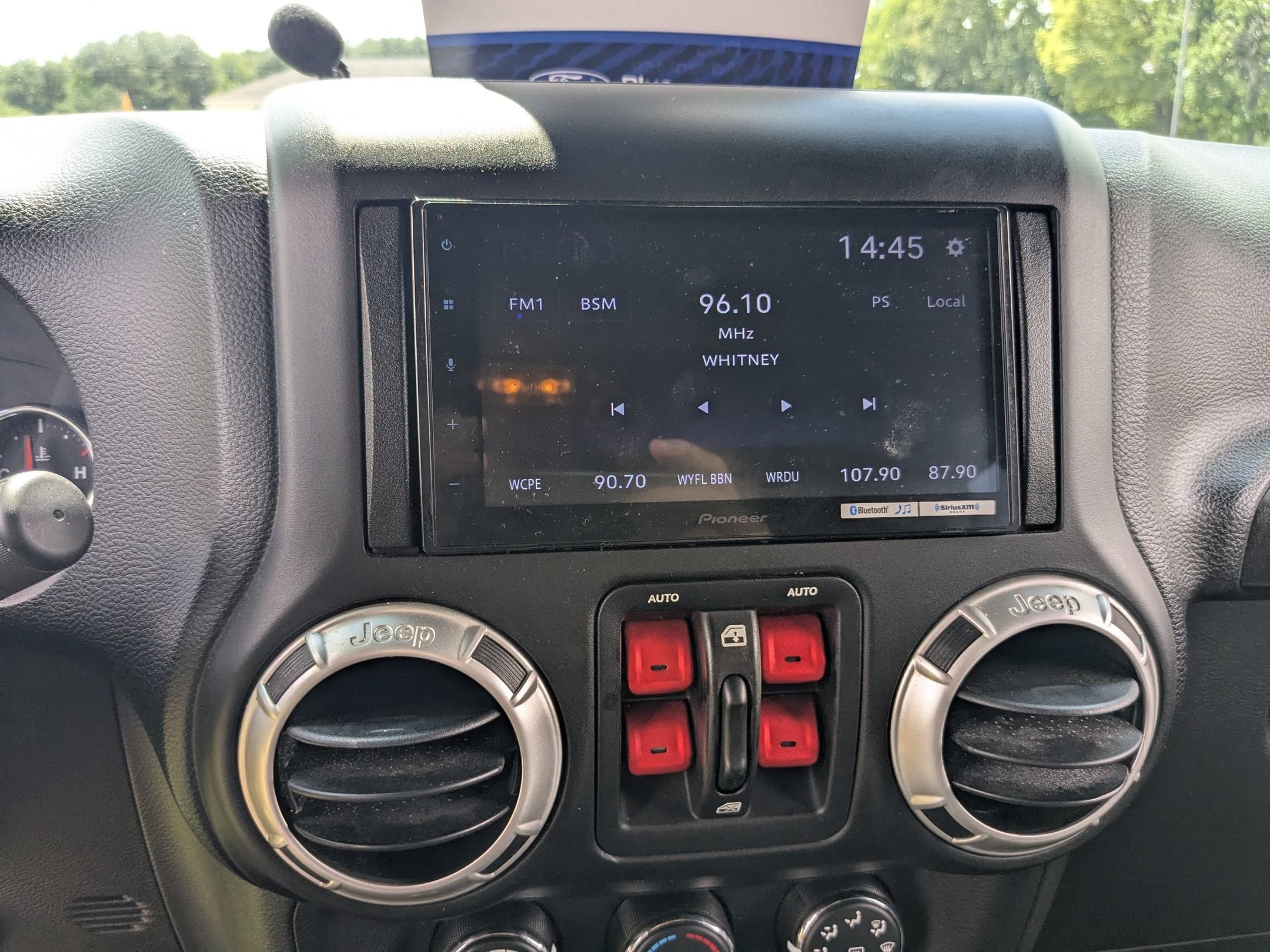 2017 Jeep Wrangler Unlimited Sahara