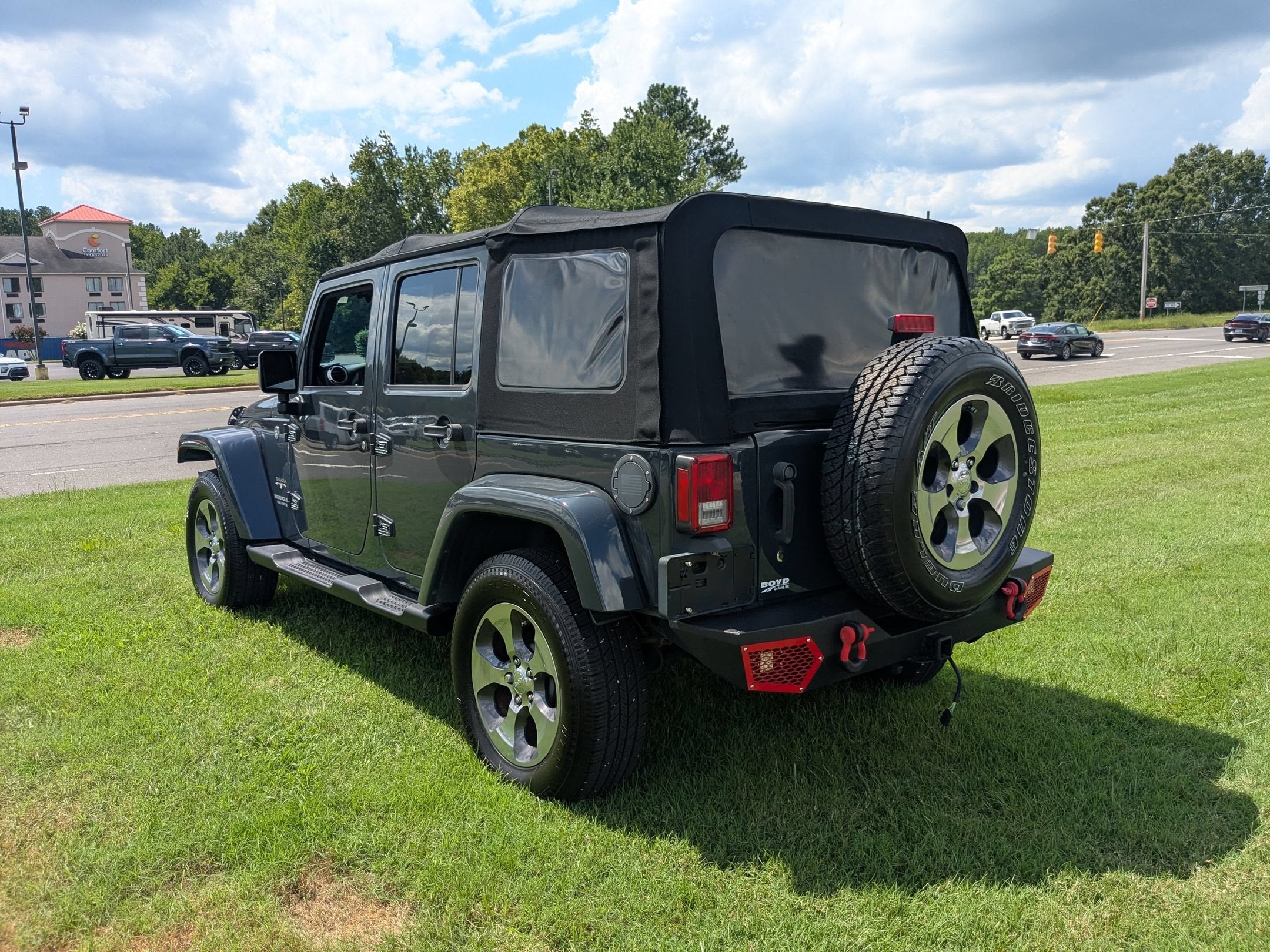 2017 Jeep Wrangler Unlimited Sahara