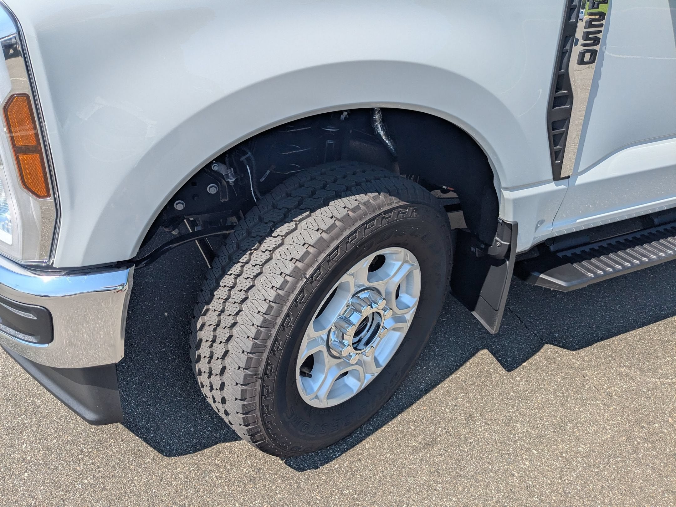 2026 Ford Super Duty F-250 SRW XLT