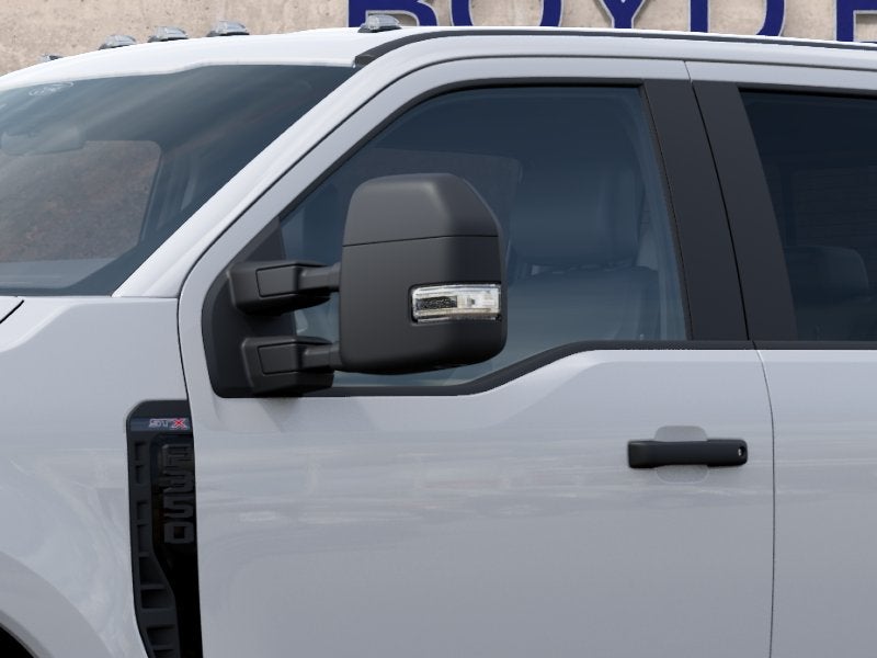 2027 Ford Super Duty F-350 DRW XL