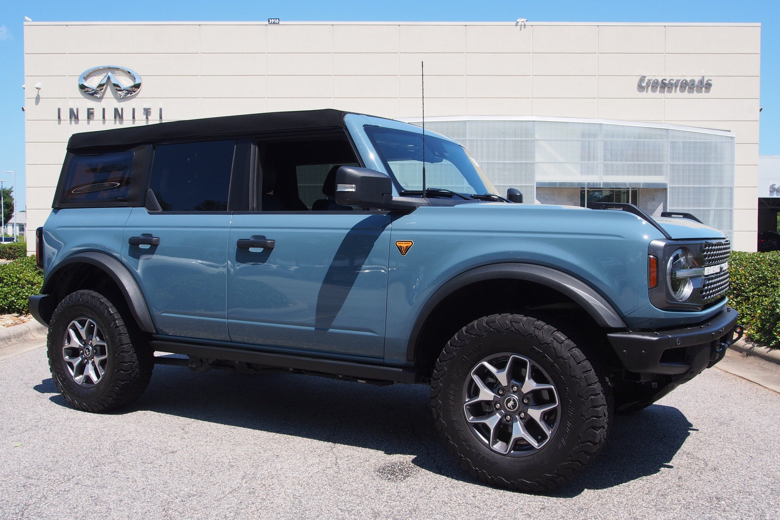 2023 Ford Bronco Badlands