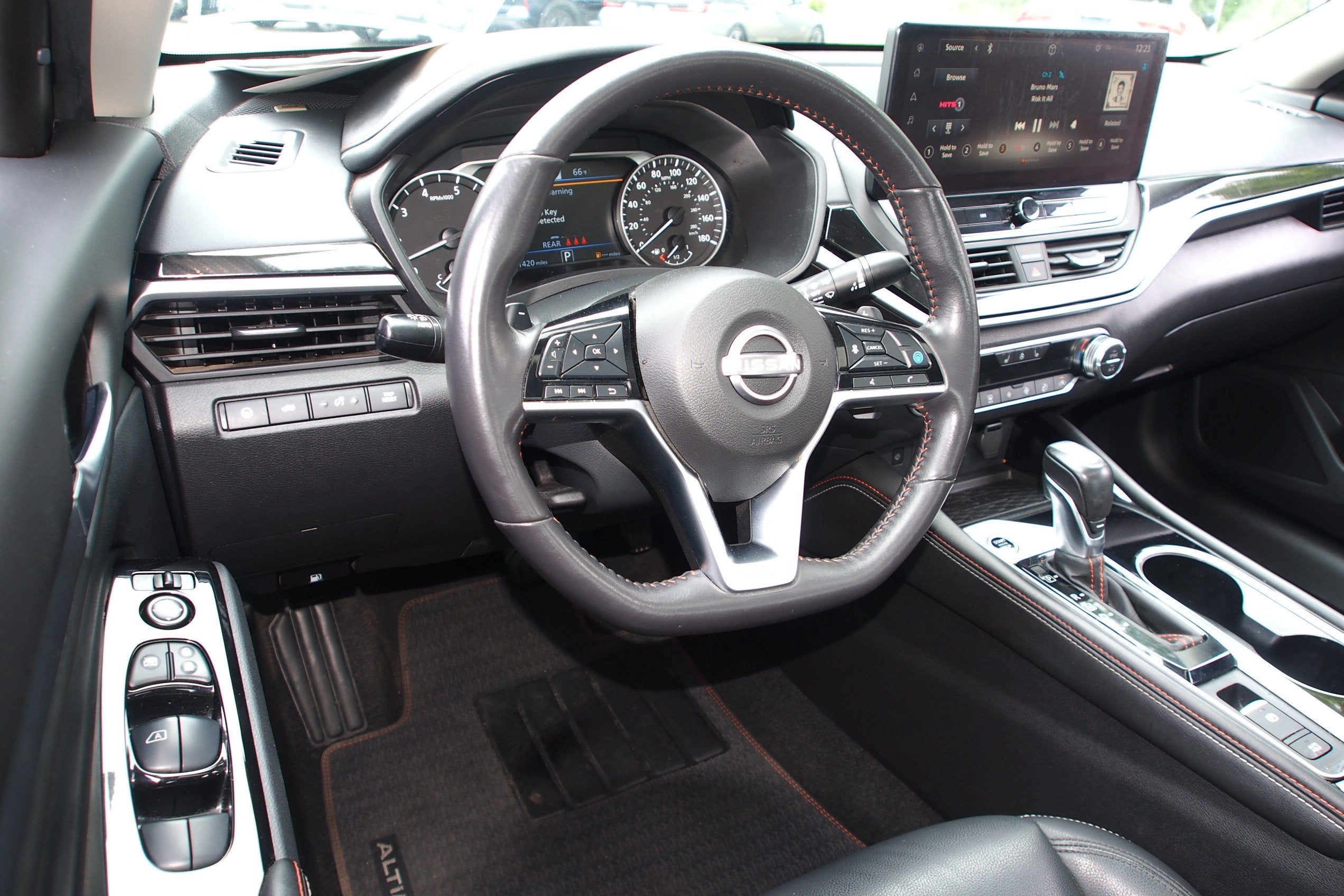 2023 Nissan Altima 2.0 SR