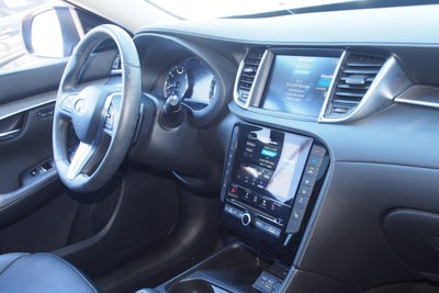 2023 INFINITI QX50 LUXE