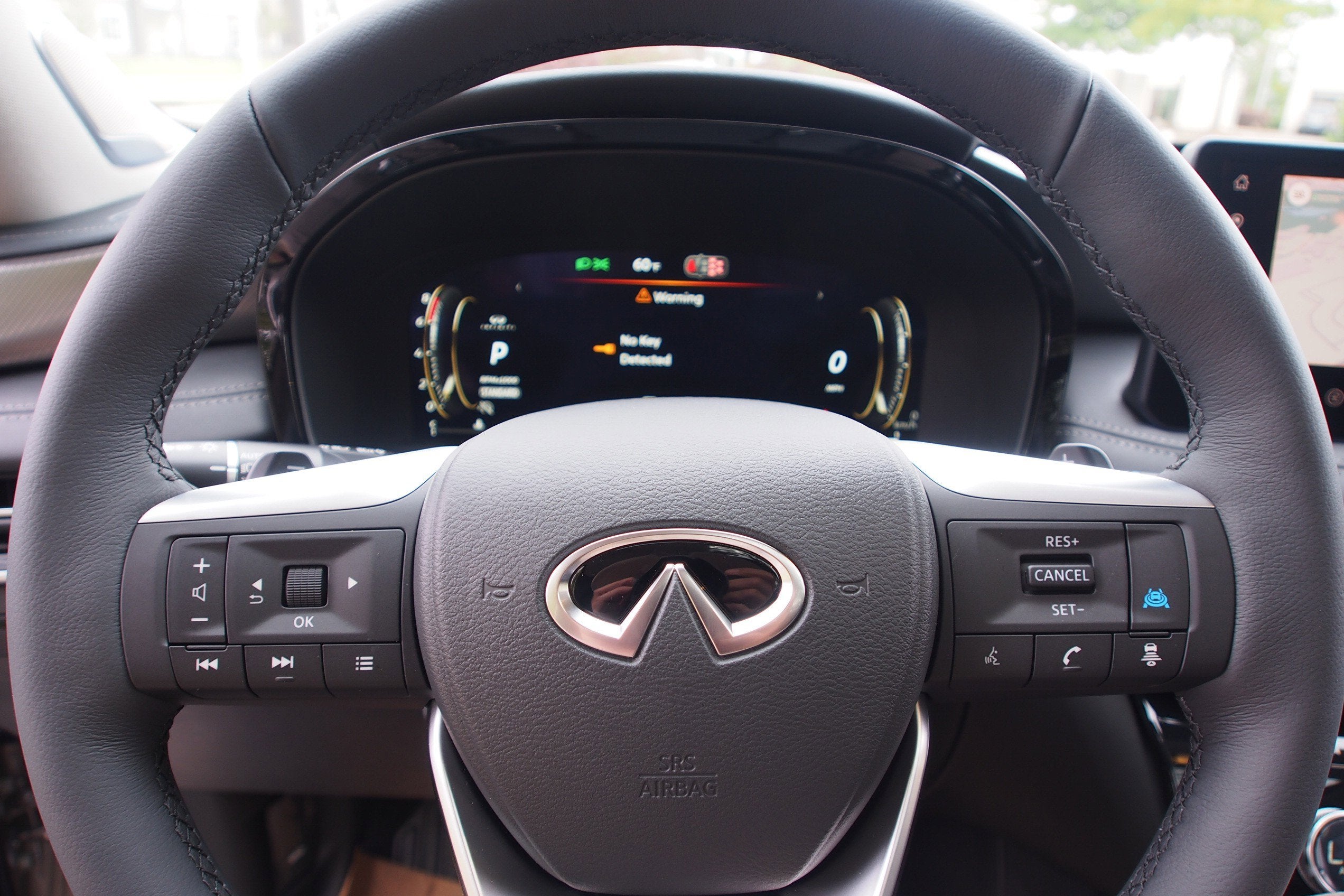 2026 INFINITI QX60 LUXE