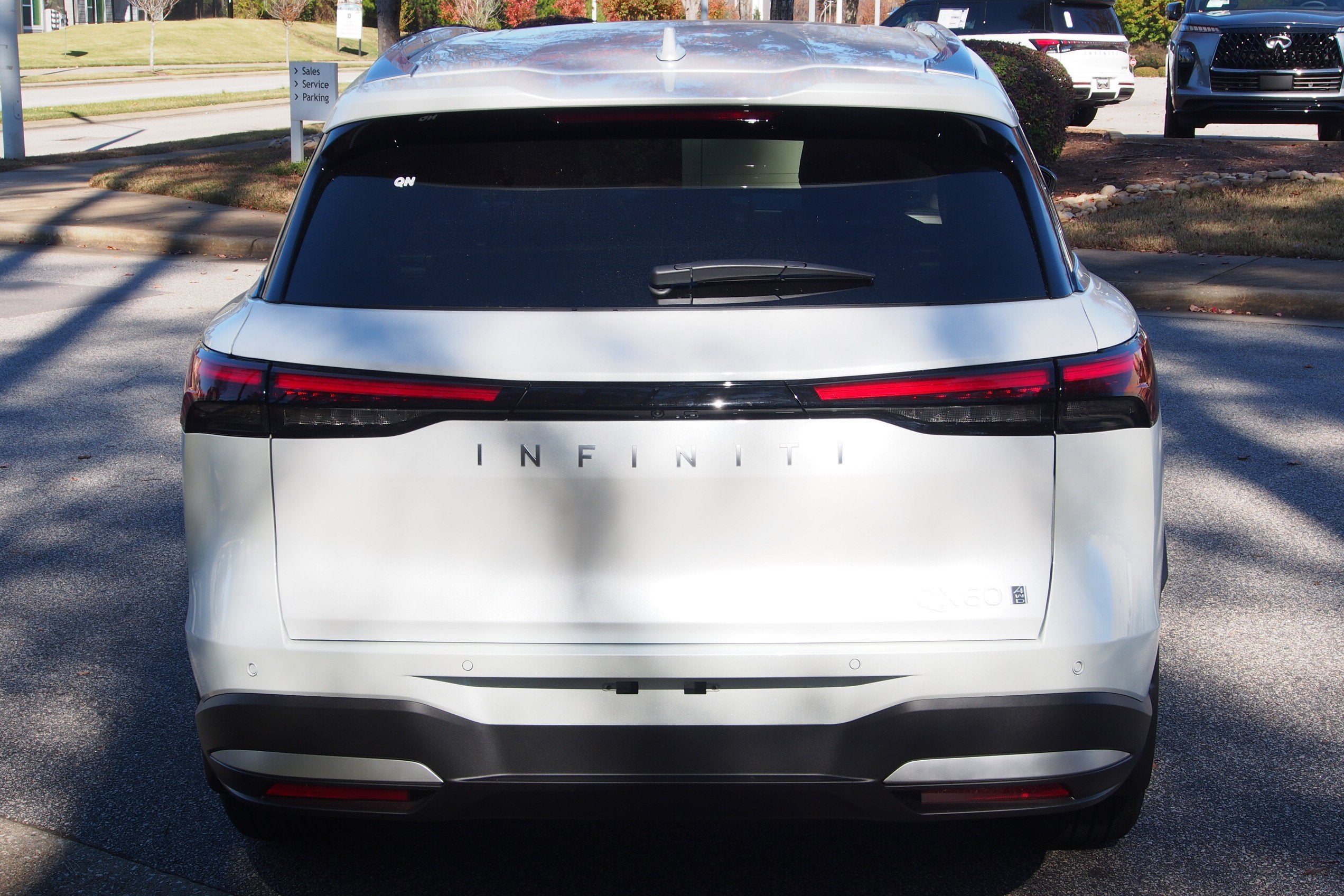 2026 INFINITI QX60 LUXE