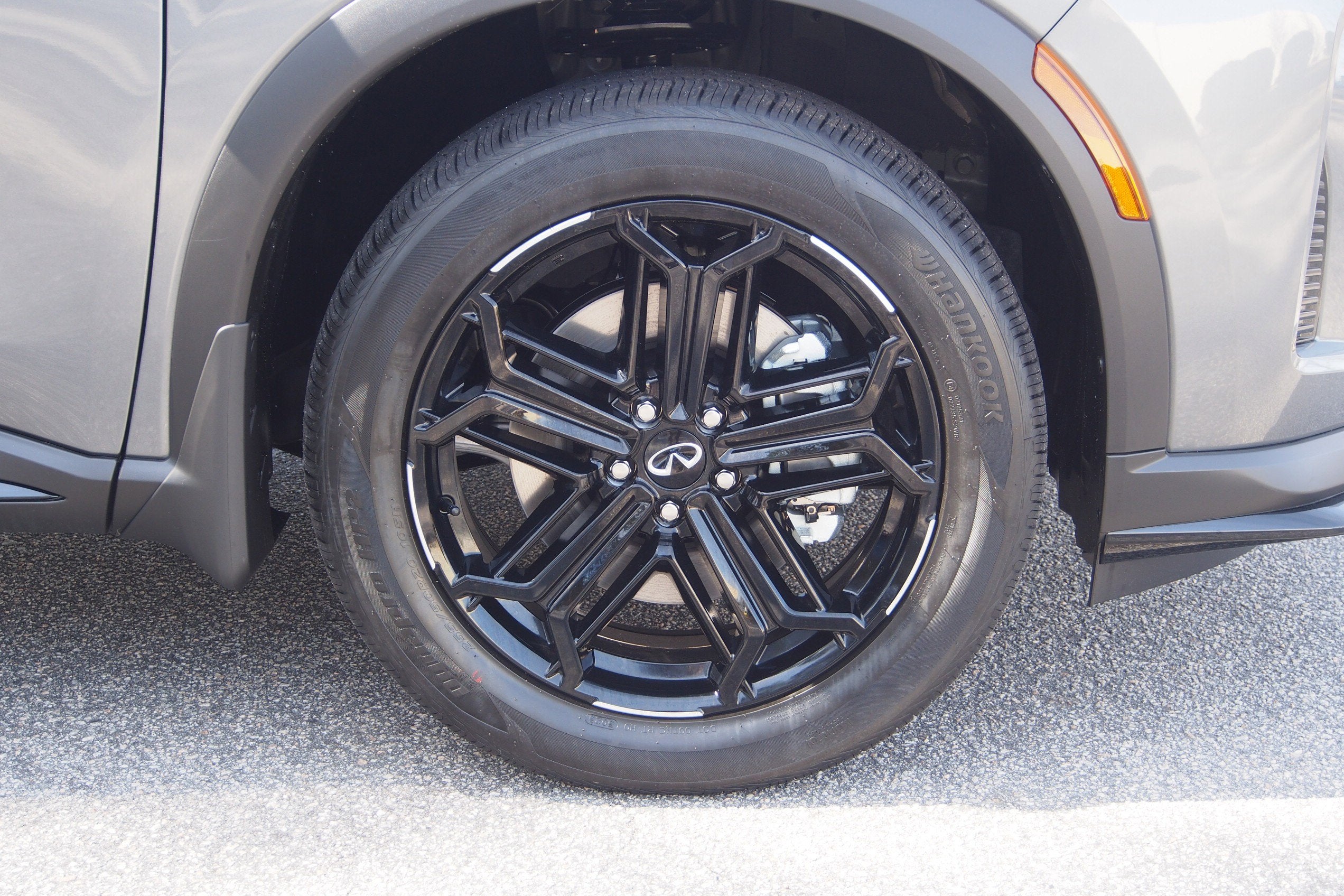 2026 INFINITI QX60 SPORT