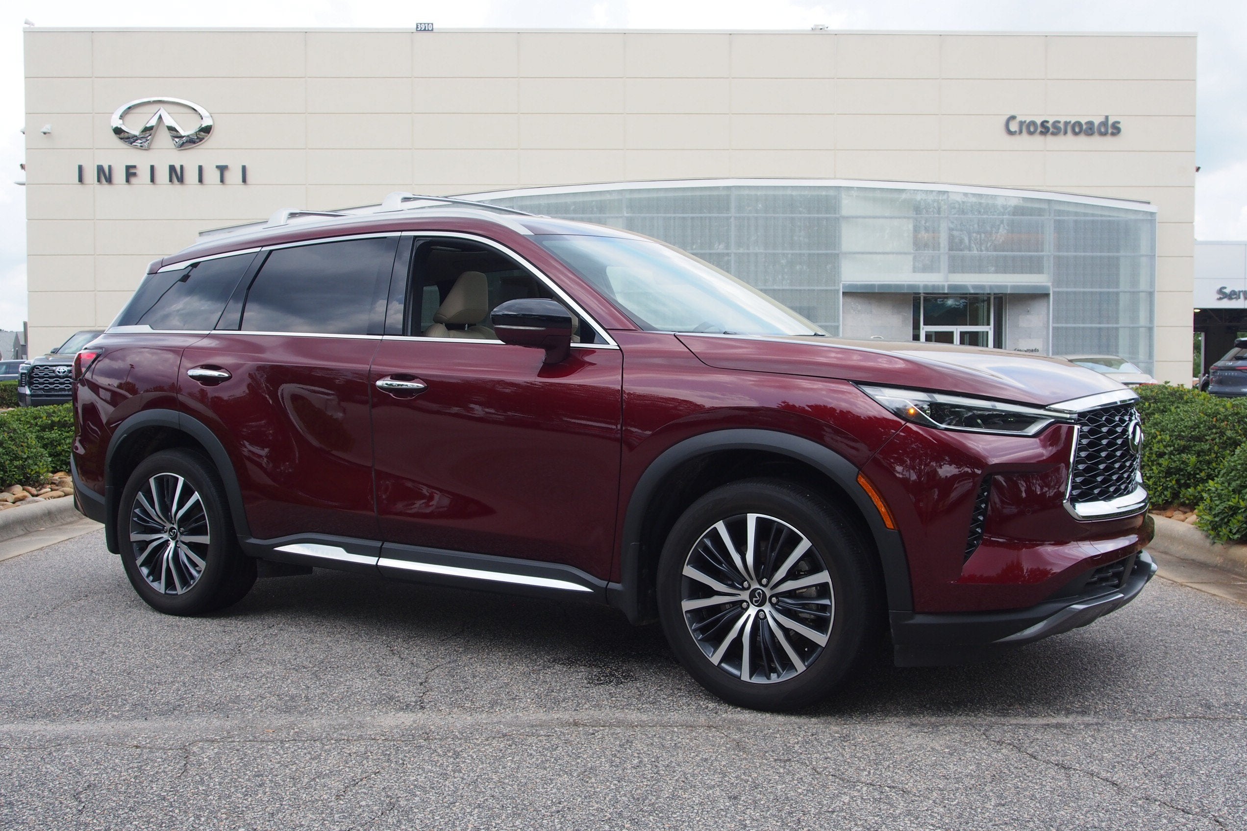 2023 INFINITI QX60 SENSORY