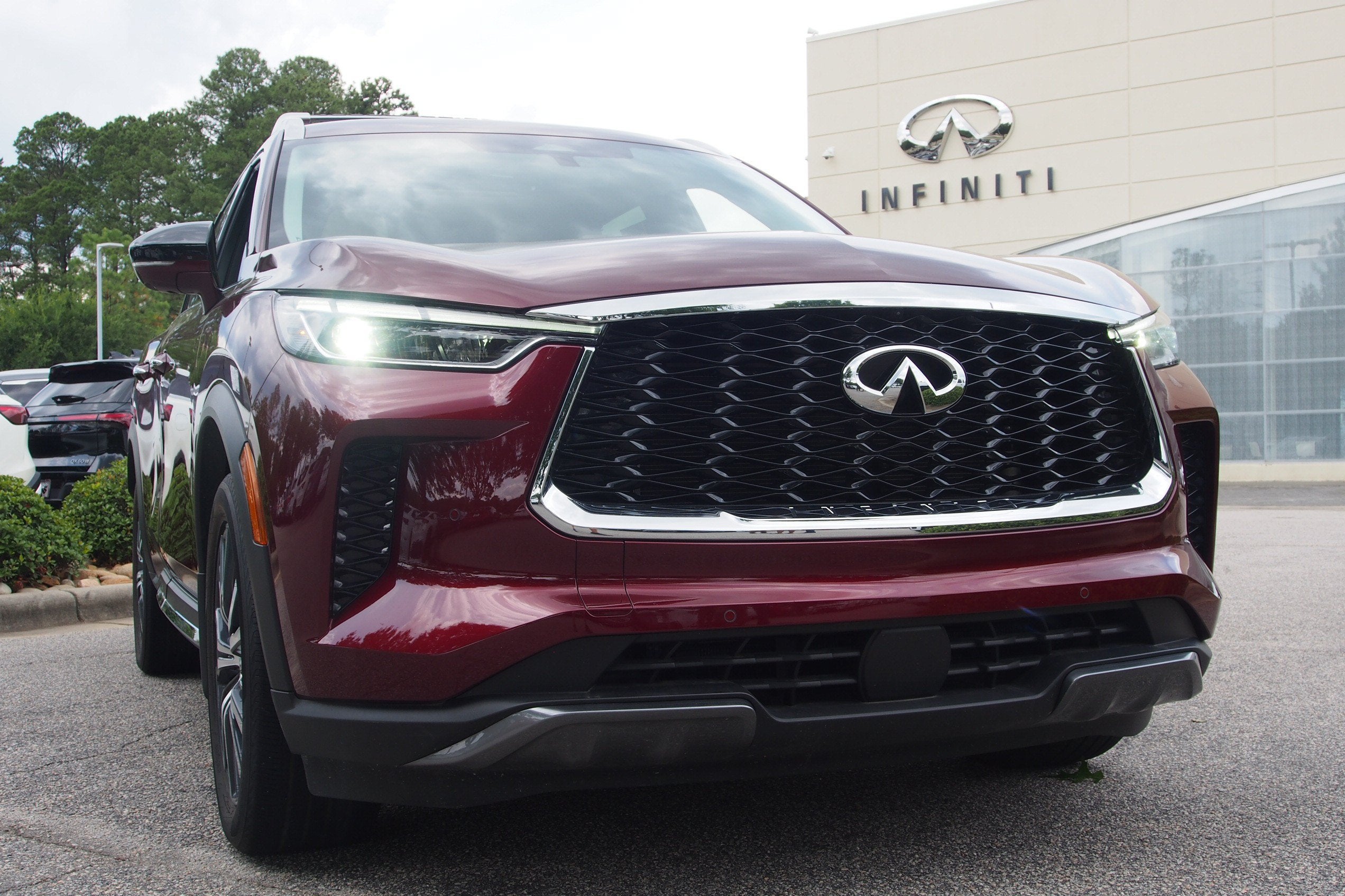 2023 INFINITI QX60 SENSORY