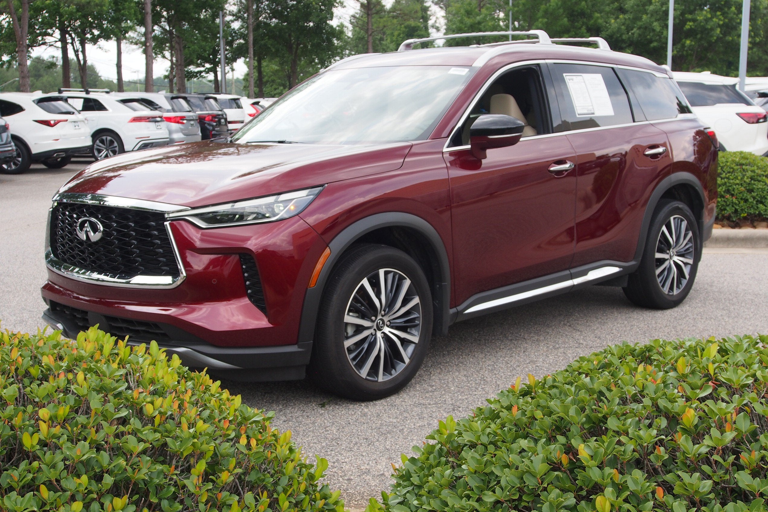 2023 INFINITI QX60 SENSORY