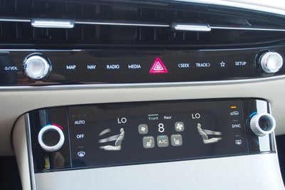2026 Genesis GV70 2.5T Select