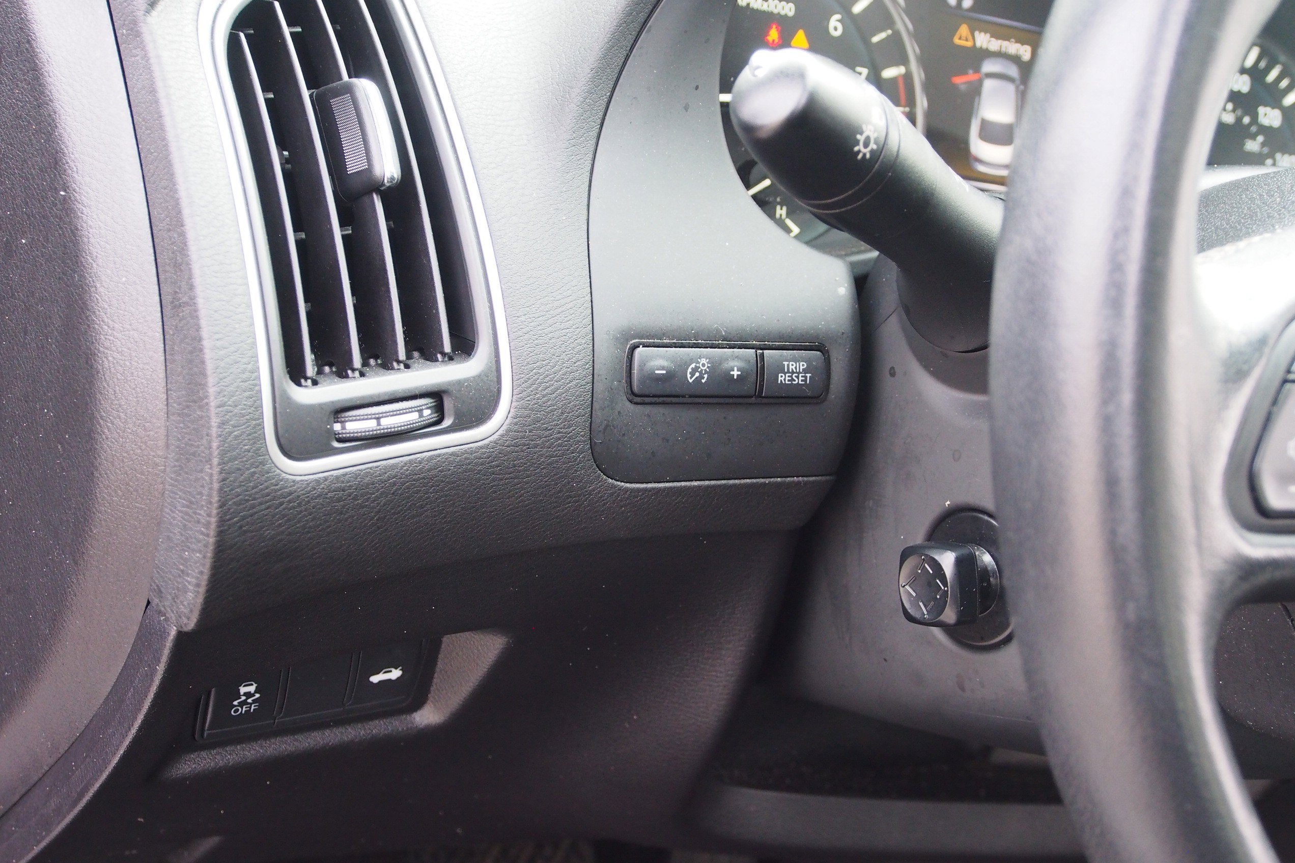 2022 INFINITI Q50 LUXE