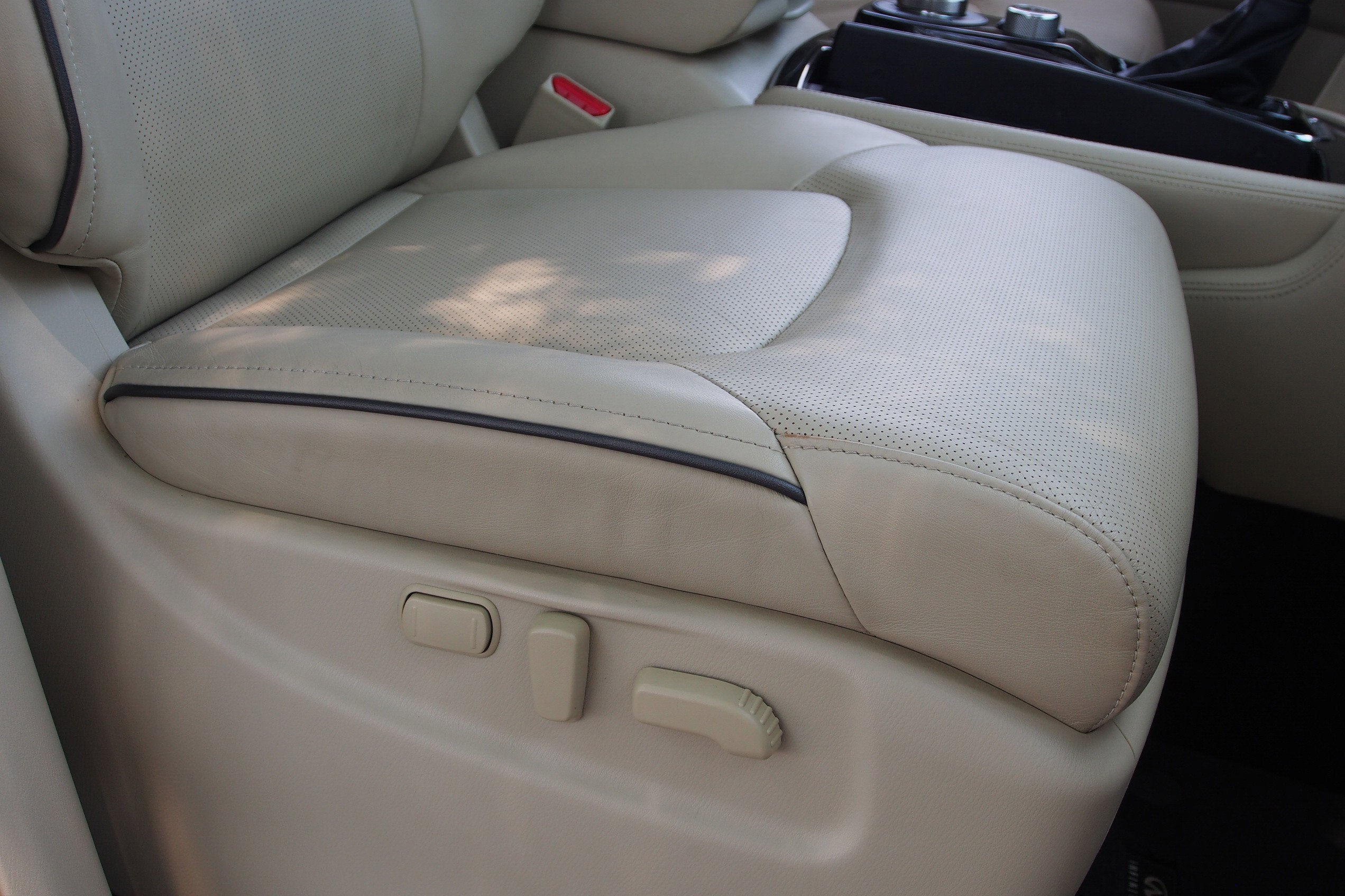 2021 INFINITI QX80 LUXE