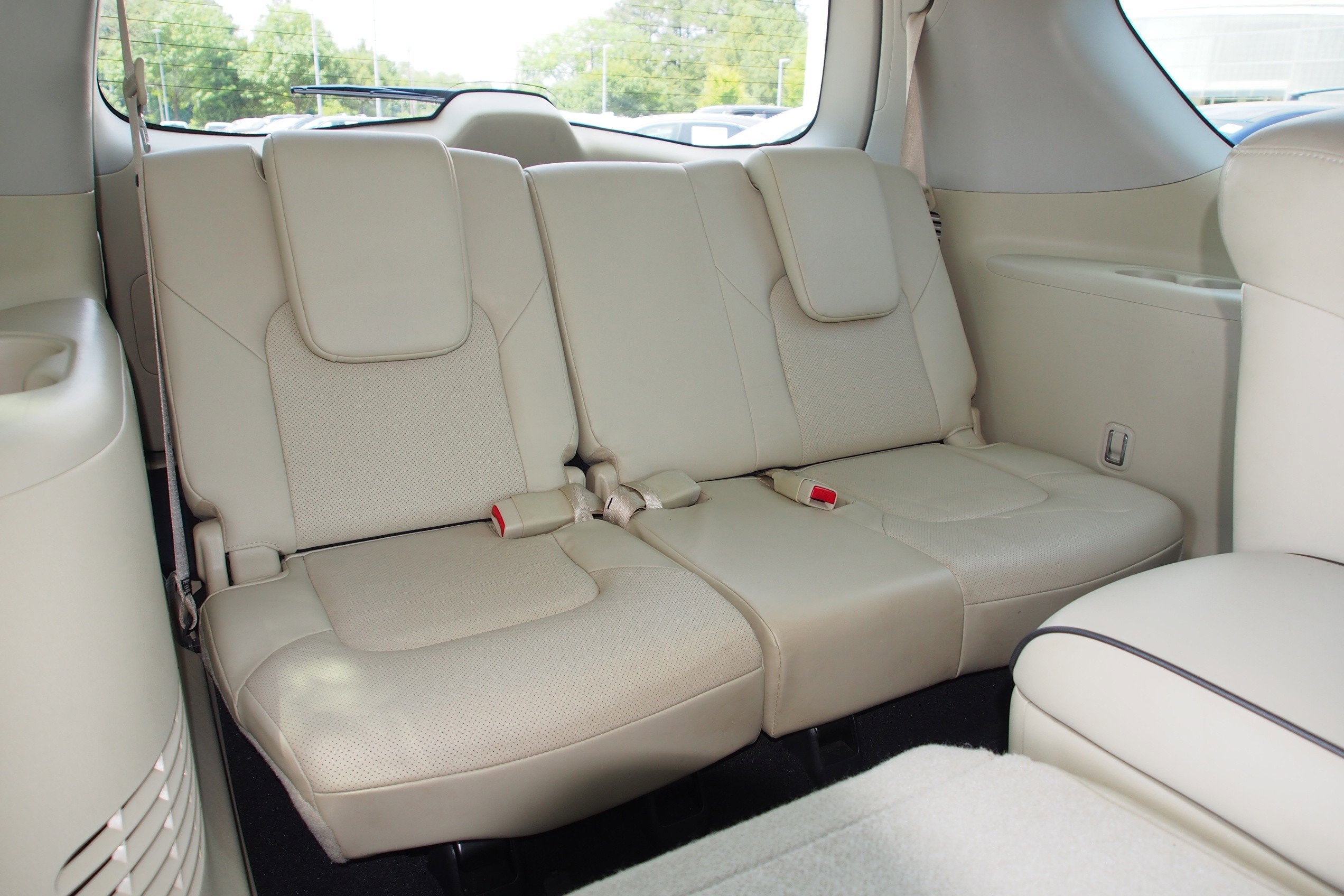 2021 INFINITI QX80 LUXE