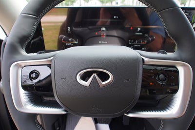2026 INFINITI QX80 PURE