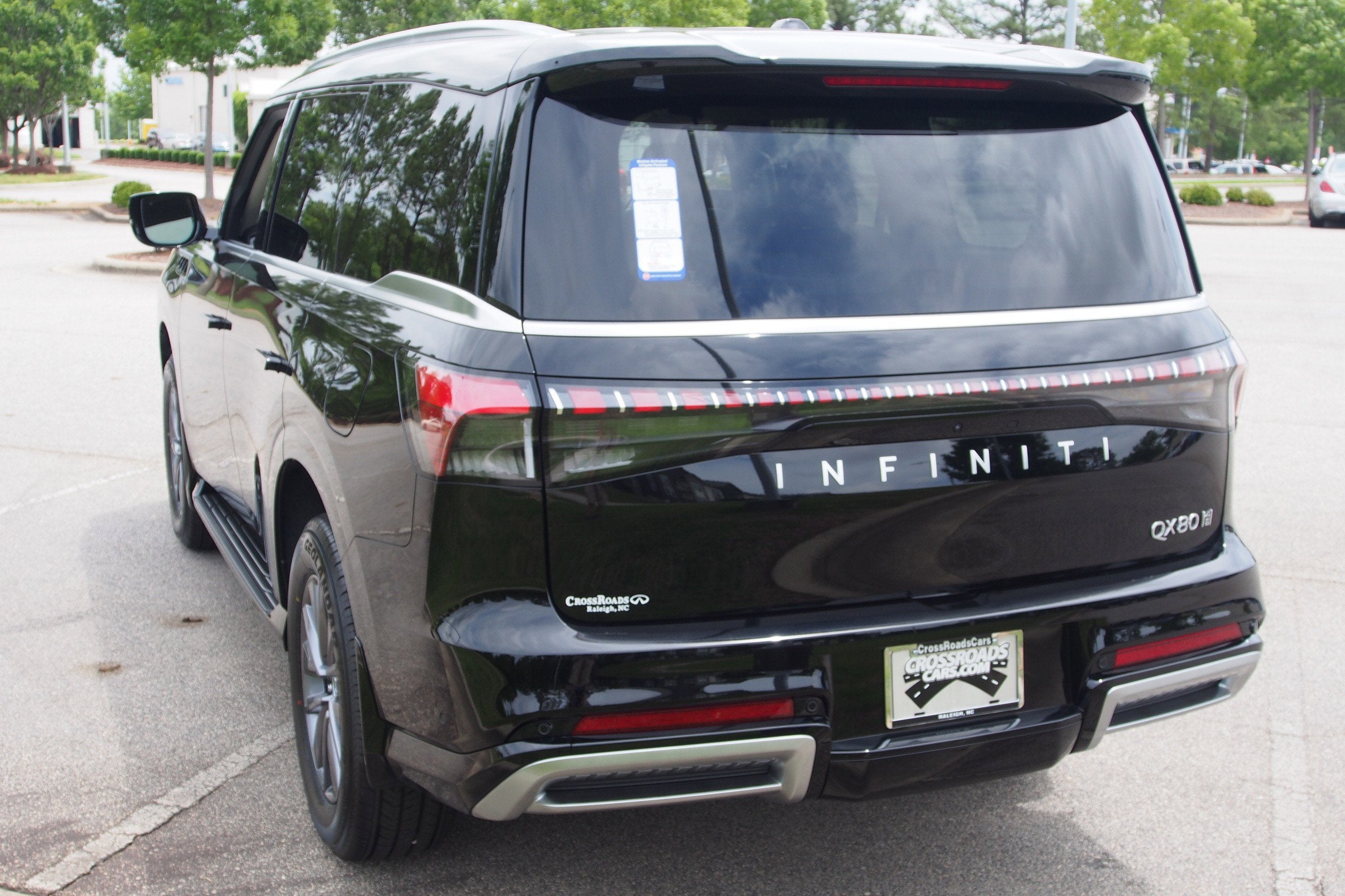 2026 INFINITI QX80 PURE