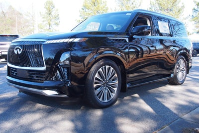 2026 INFINITI QX80 LUXE