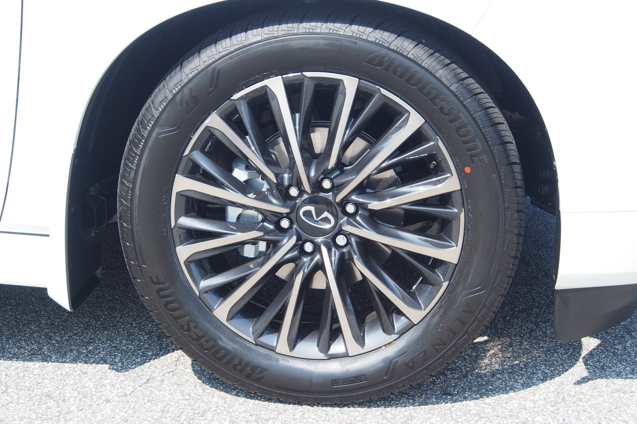 2027 INFINITI QX80 AUTOGRAPH