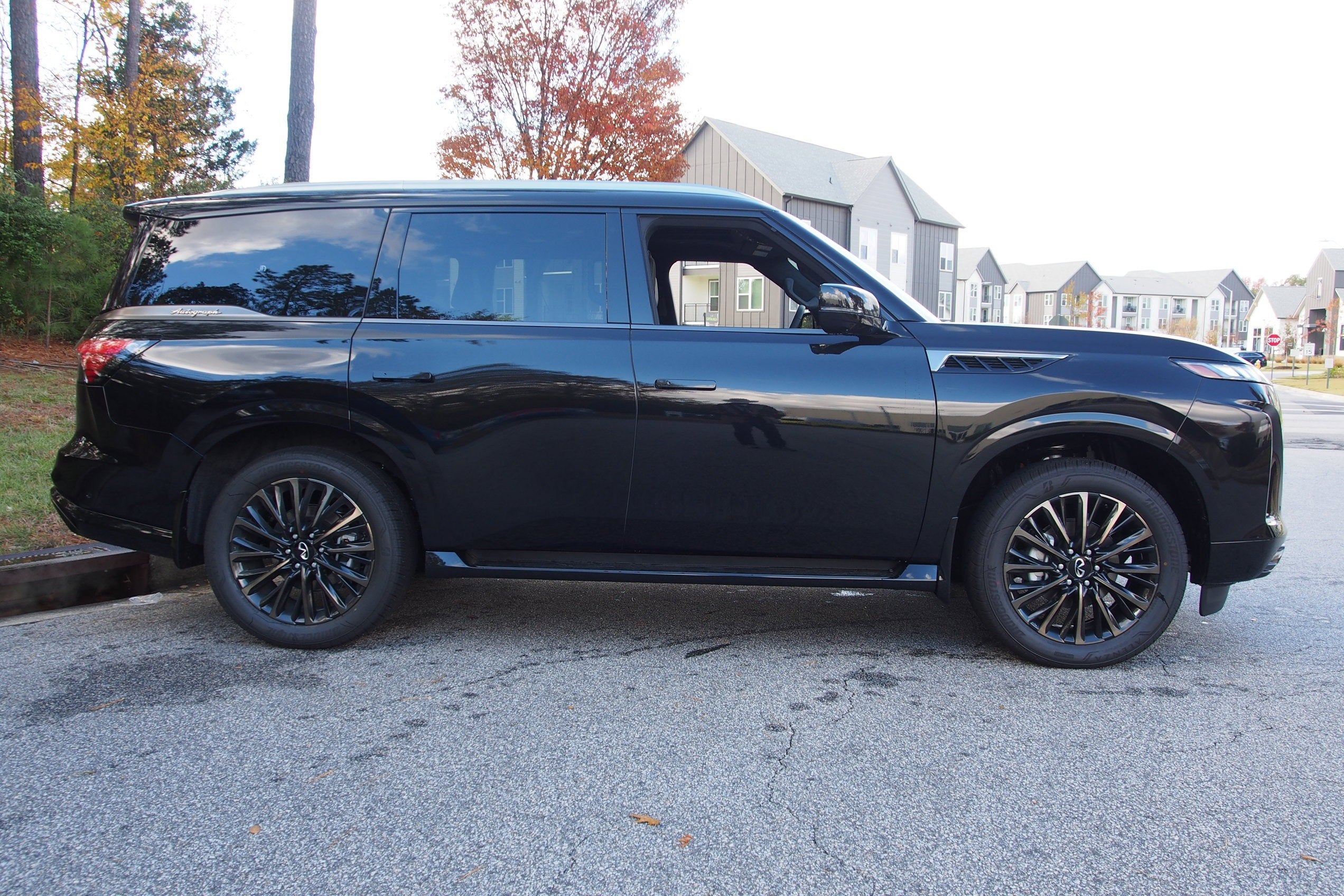 2026 INFINITI QX80 AUTOGRAPH