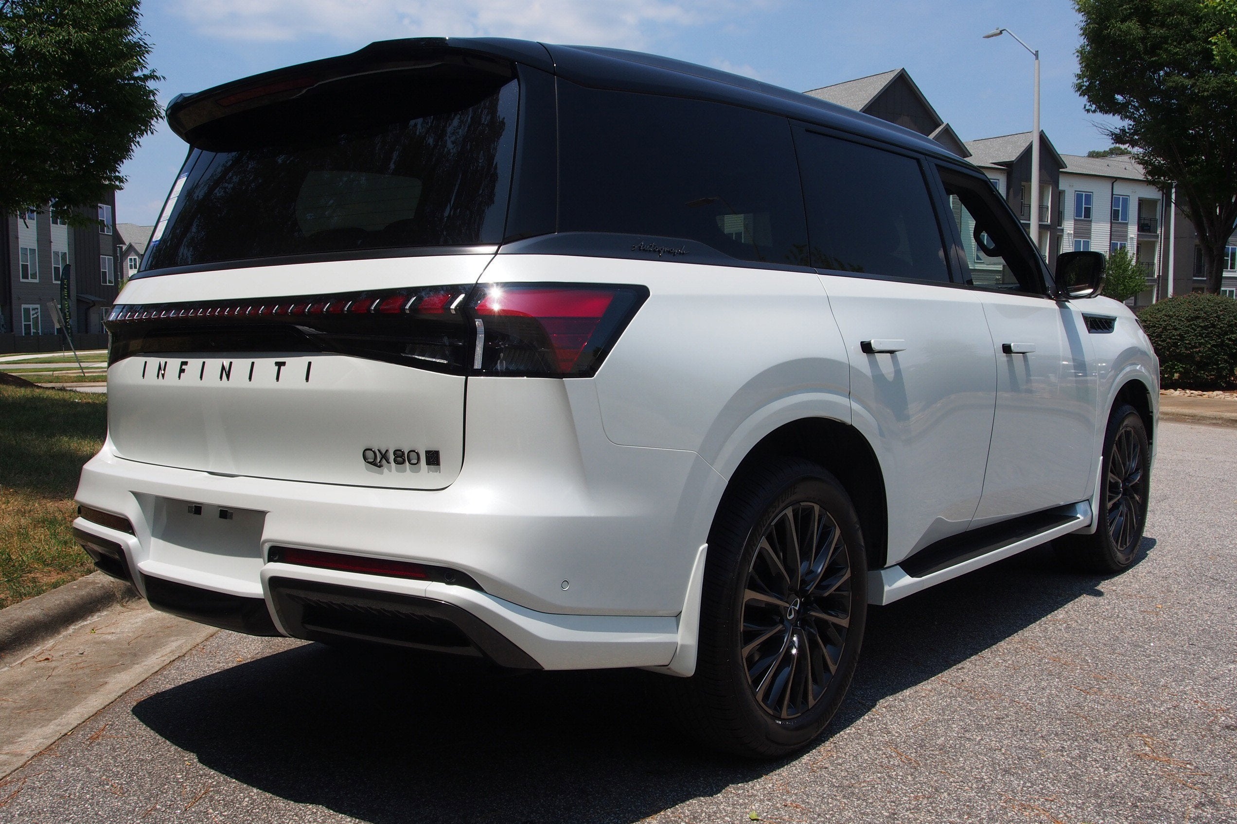 2026 INFINITI QX80 AUTOGRAPH