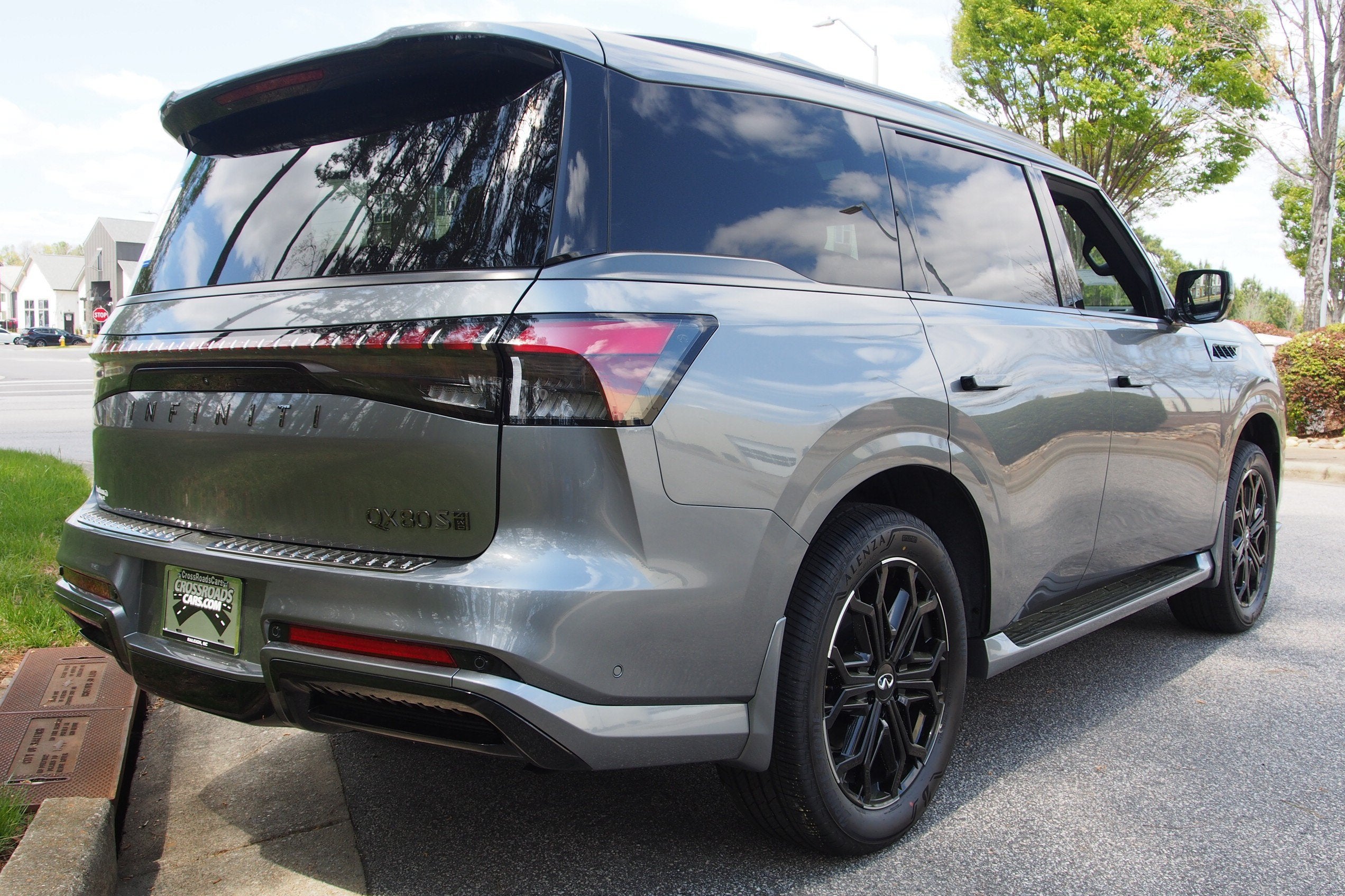 2026 INFINITI QX80 SPORT