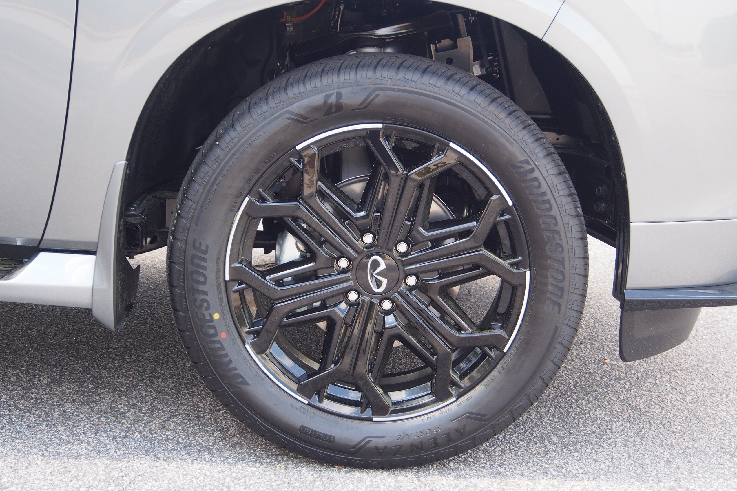 2026 INFINITI QX80 SPORT