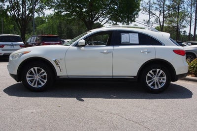 2017 INFINITI QX70 Base