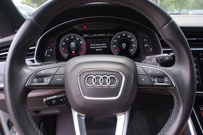 2022 Audi Q8 Premium Plus