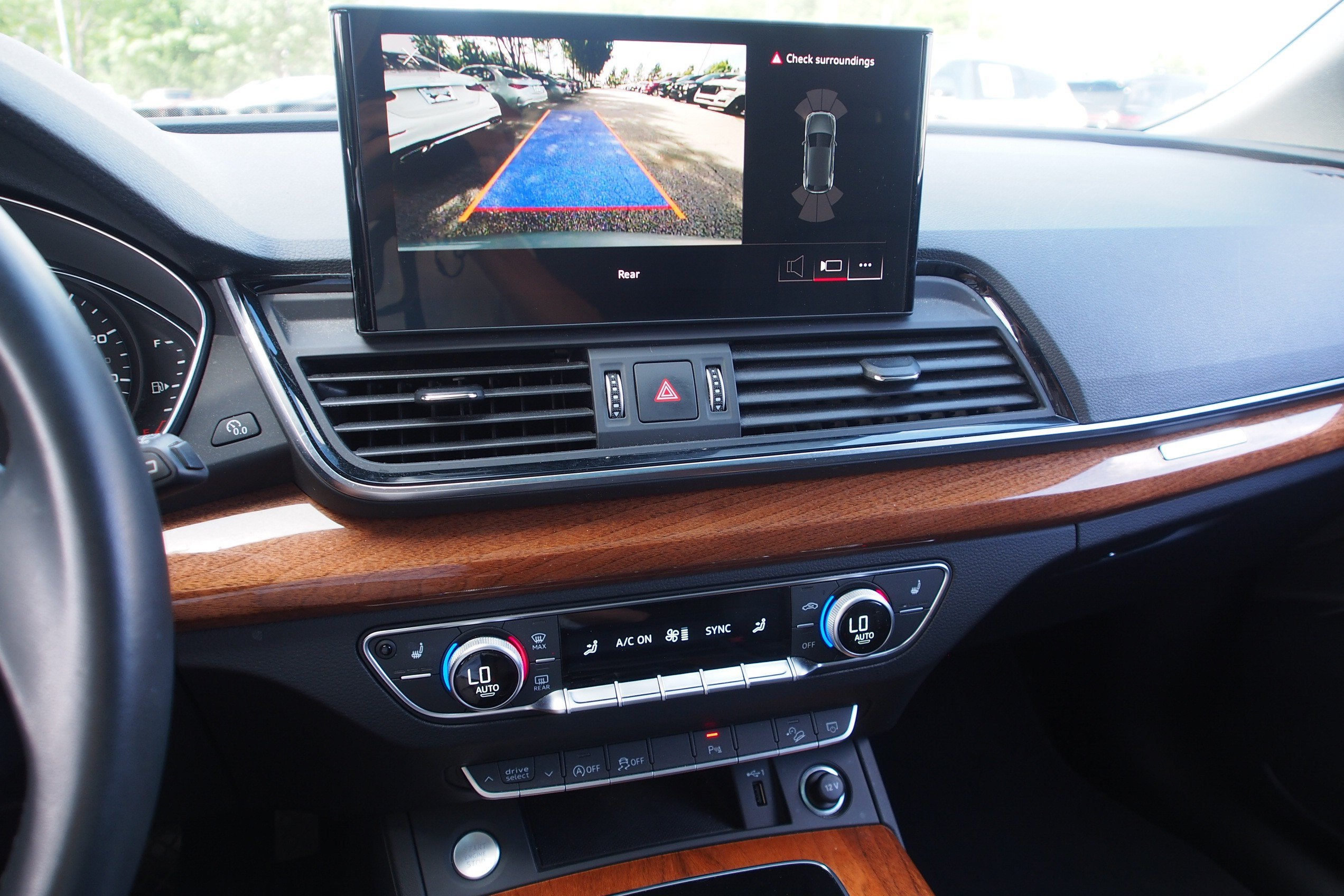 2023 Audi Q5 S line Premium