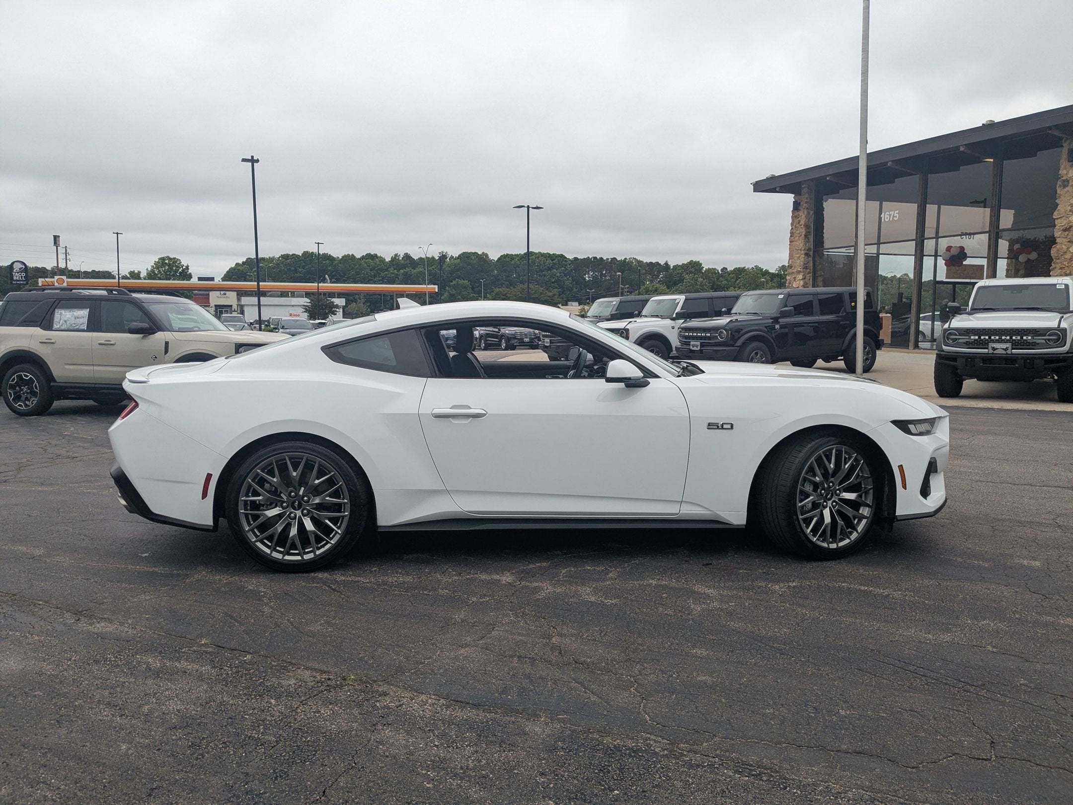 2024 Ford Mustang GT Premium