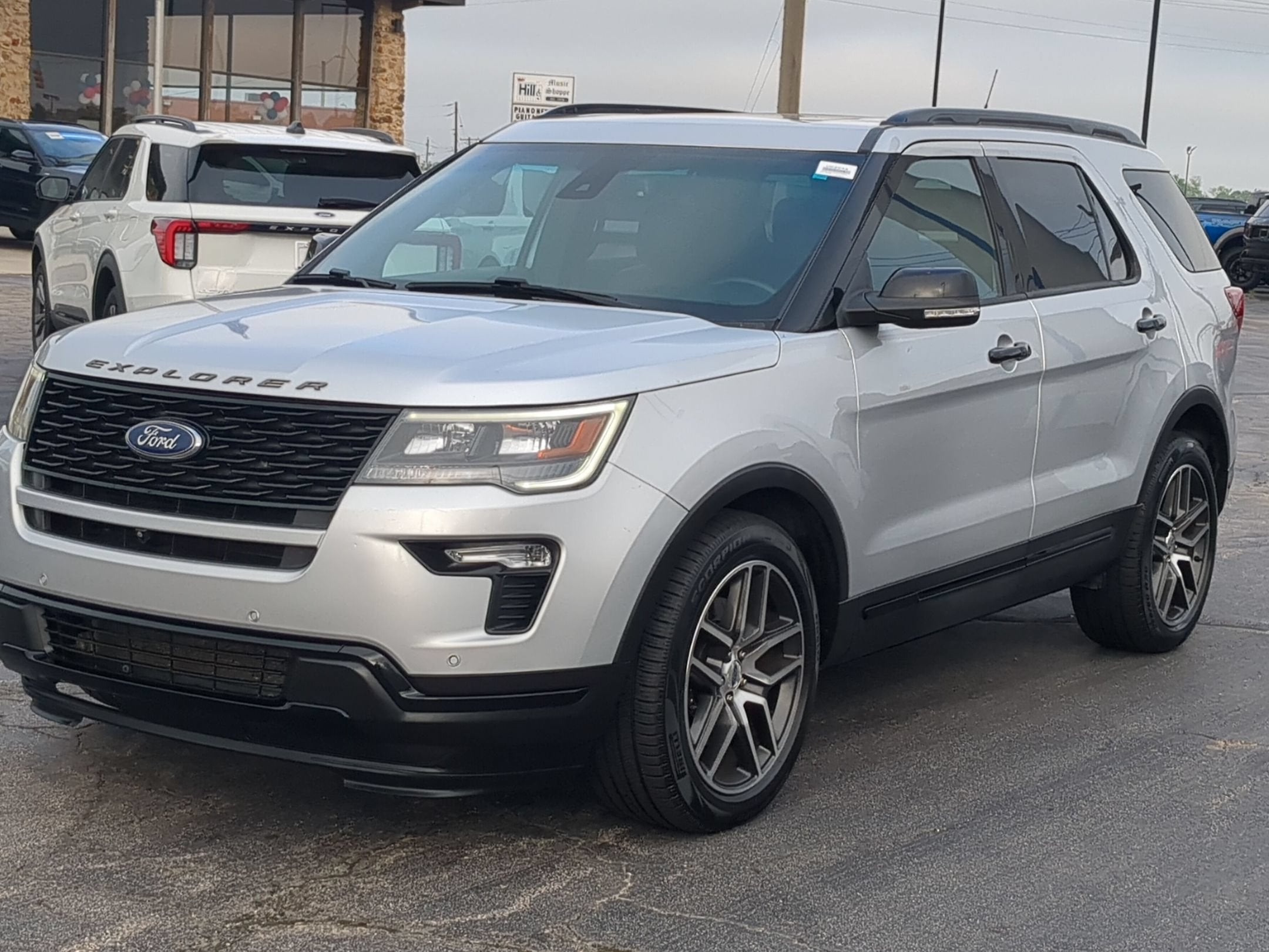 2018 Ford Explorer Sport