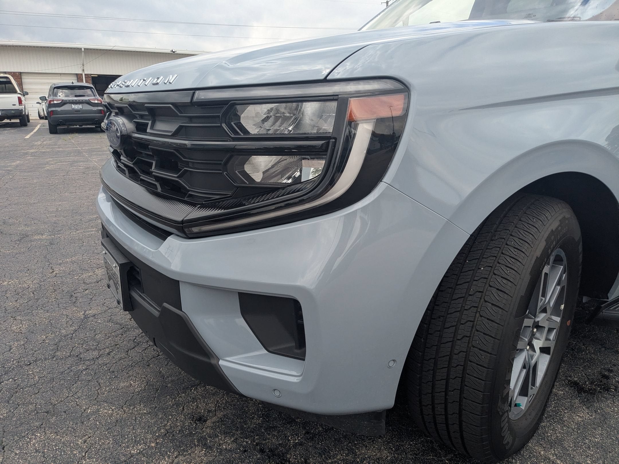 2025 Ford Expedition Max Active