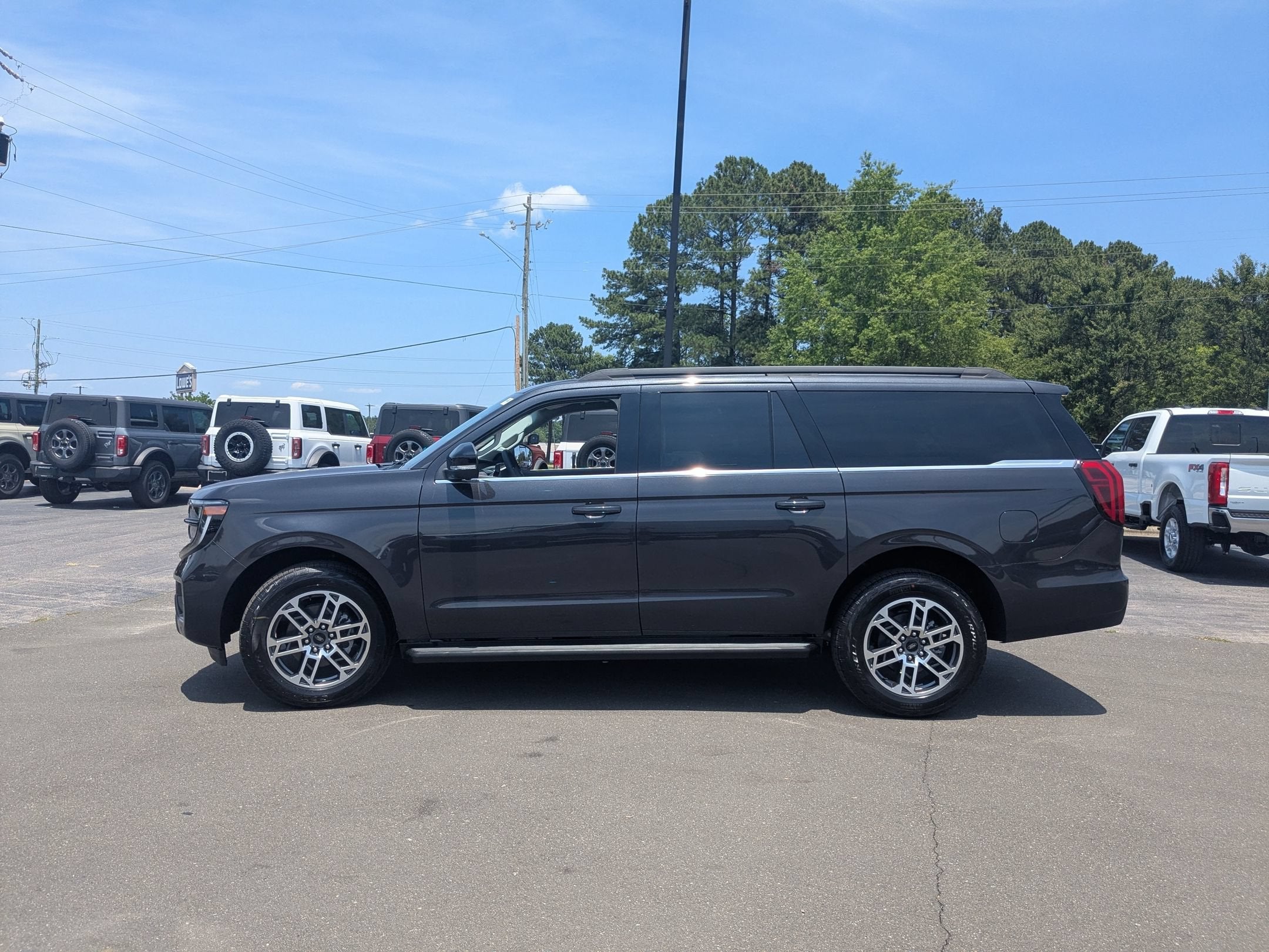 2026 Ford Expedition Max Active