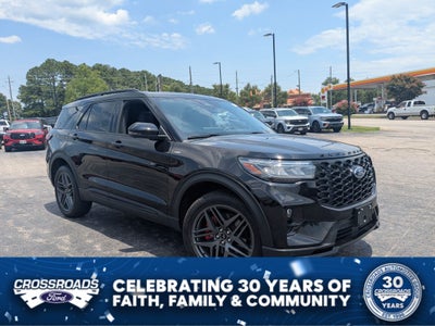 2025 Ford Explorer ST-Line