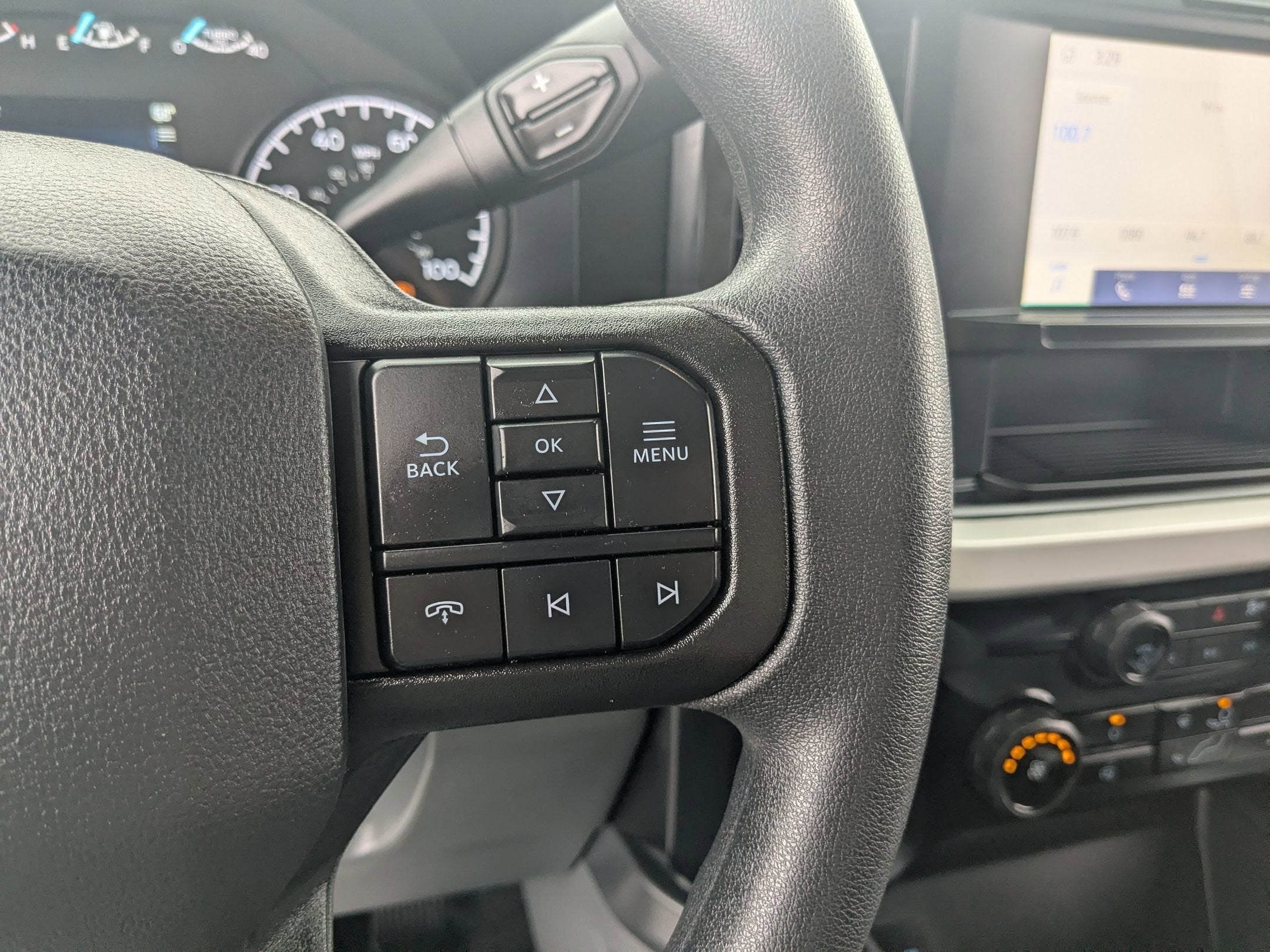 2025 Ford Super Duty F-350 SRW XLT