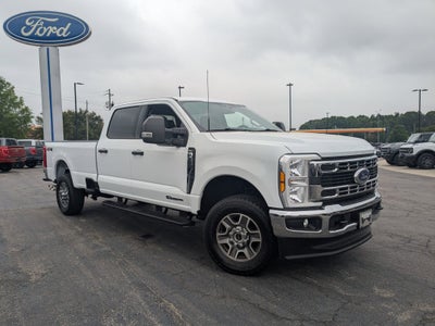 2025 Ford Super Duty F-350 SRW XLT