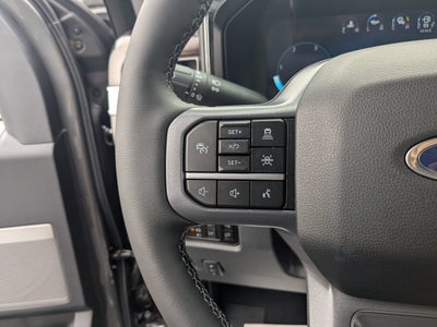 2026 Ford Super Duty F-350 DRW LARIAT