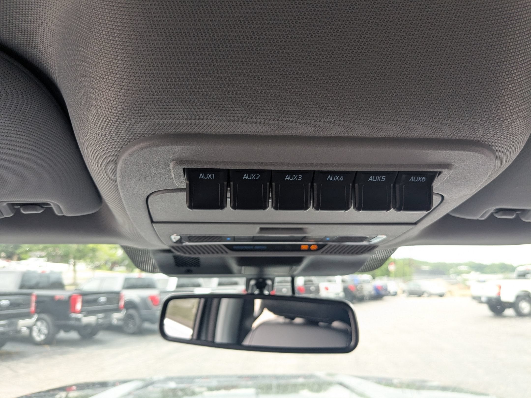 2026 Ford Super Duty F-350 DRW LARIAT