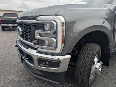 2026 Ford Super Duty F-350 DRW LARIAT