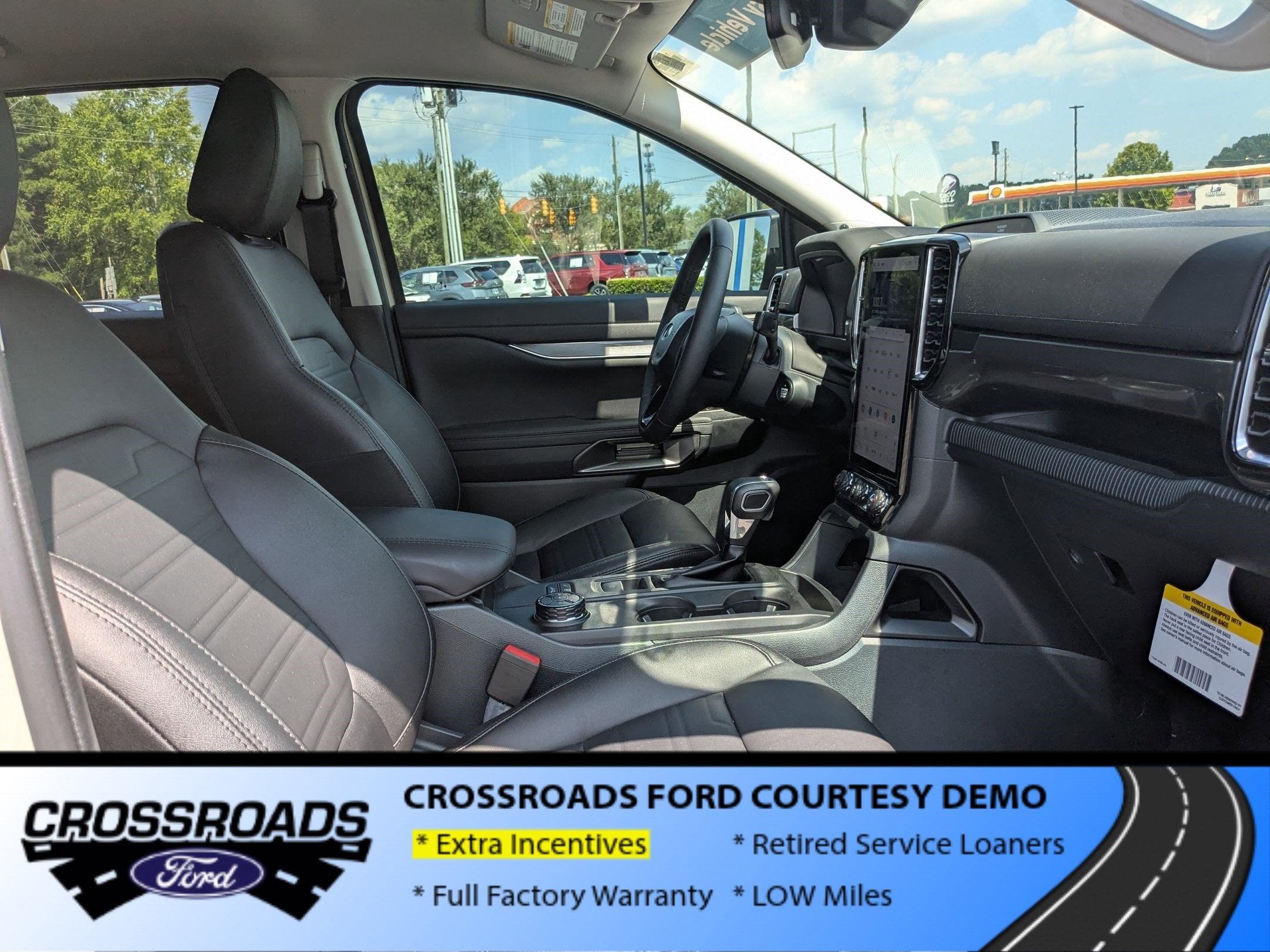 2025 Ford Ranger LARIAT - Crossroads Courtesy Demo