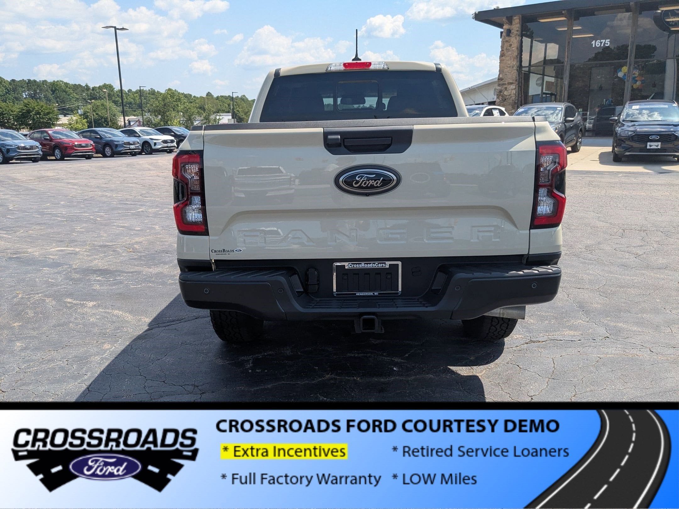 2025 Ford Ranger LARIAT - Crossroads Courtesy Demo