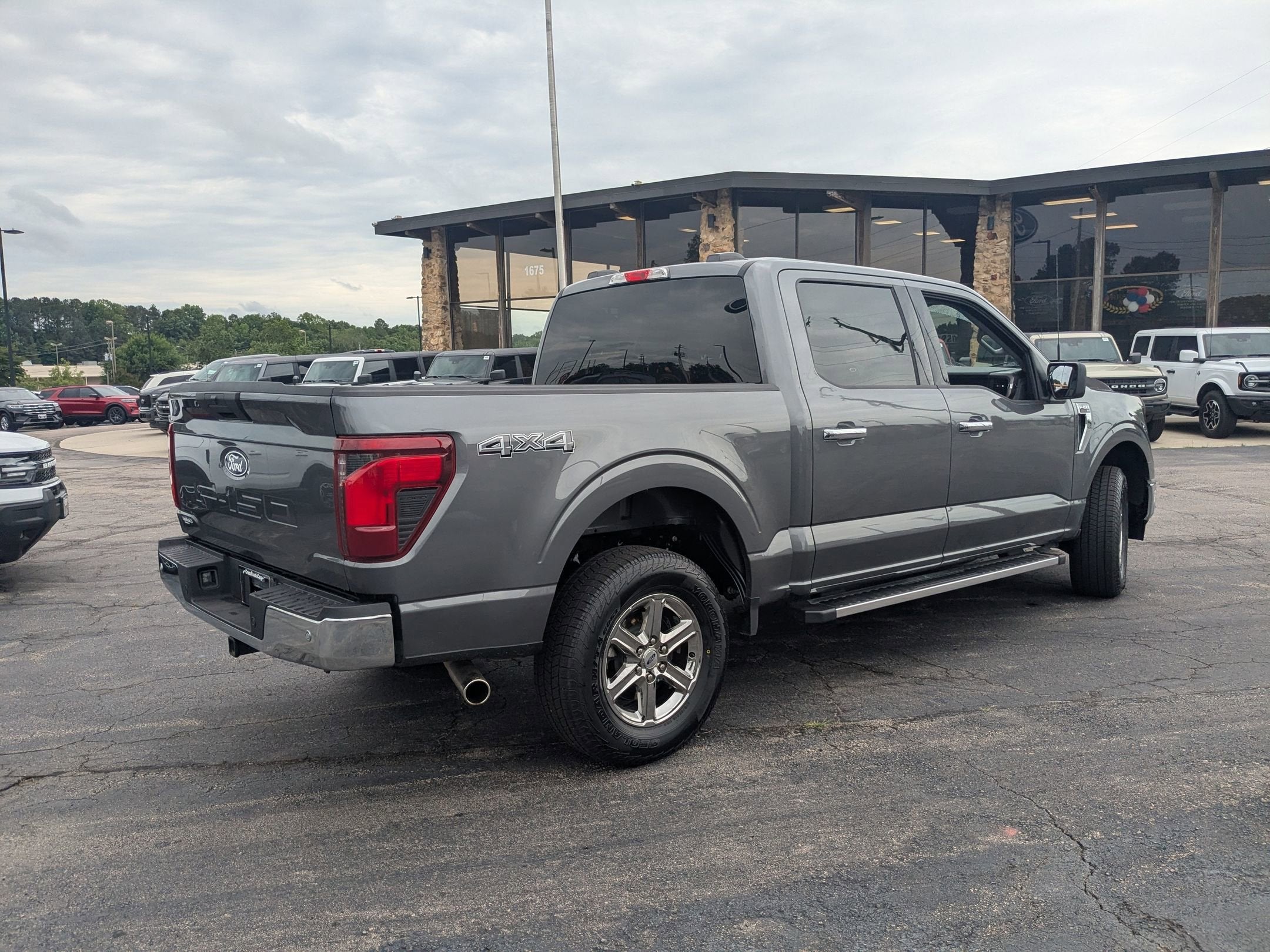 2025 Ford F-150 XLT