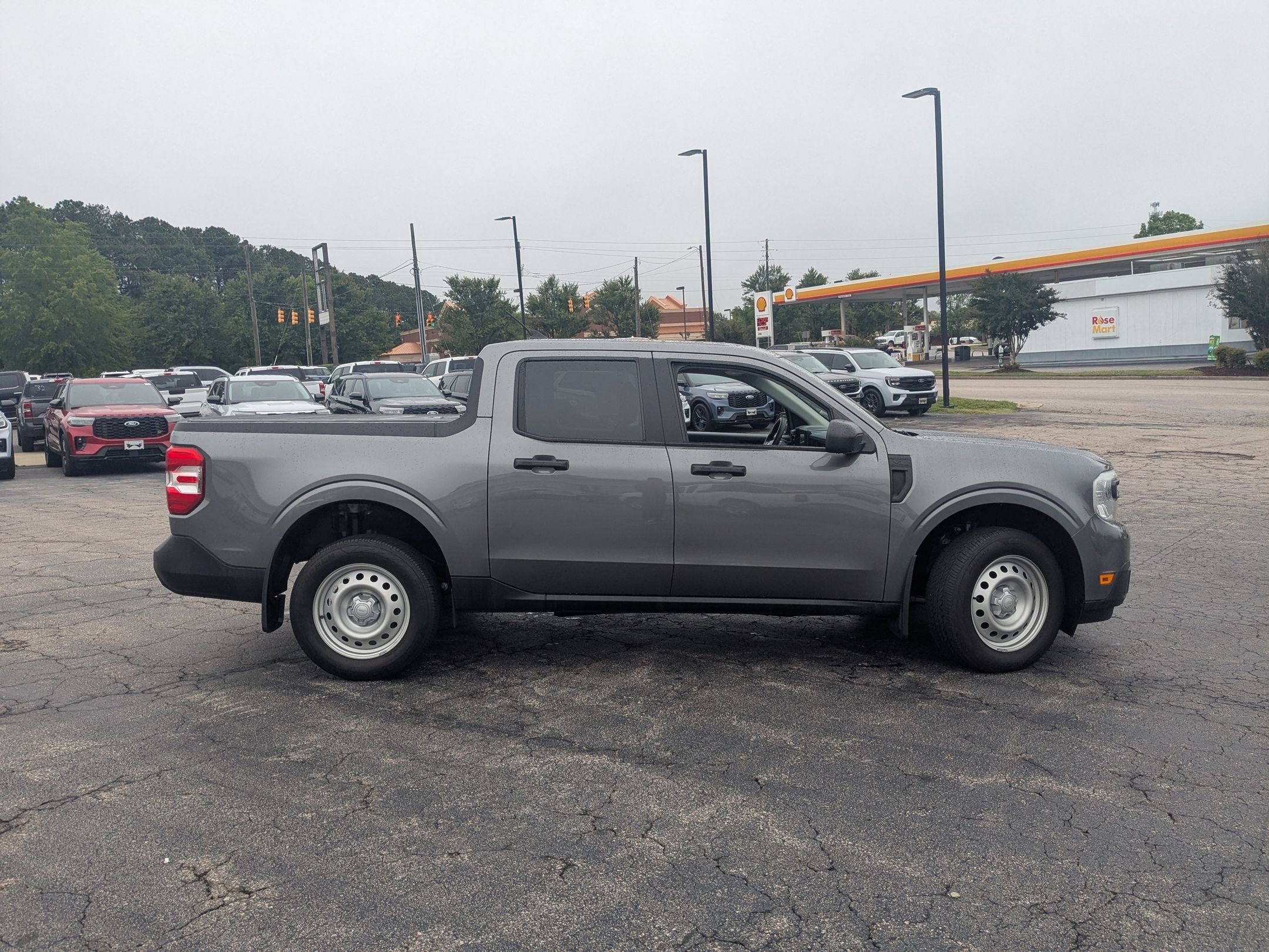 2023 Ford Maverick XL
