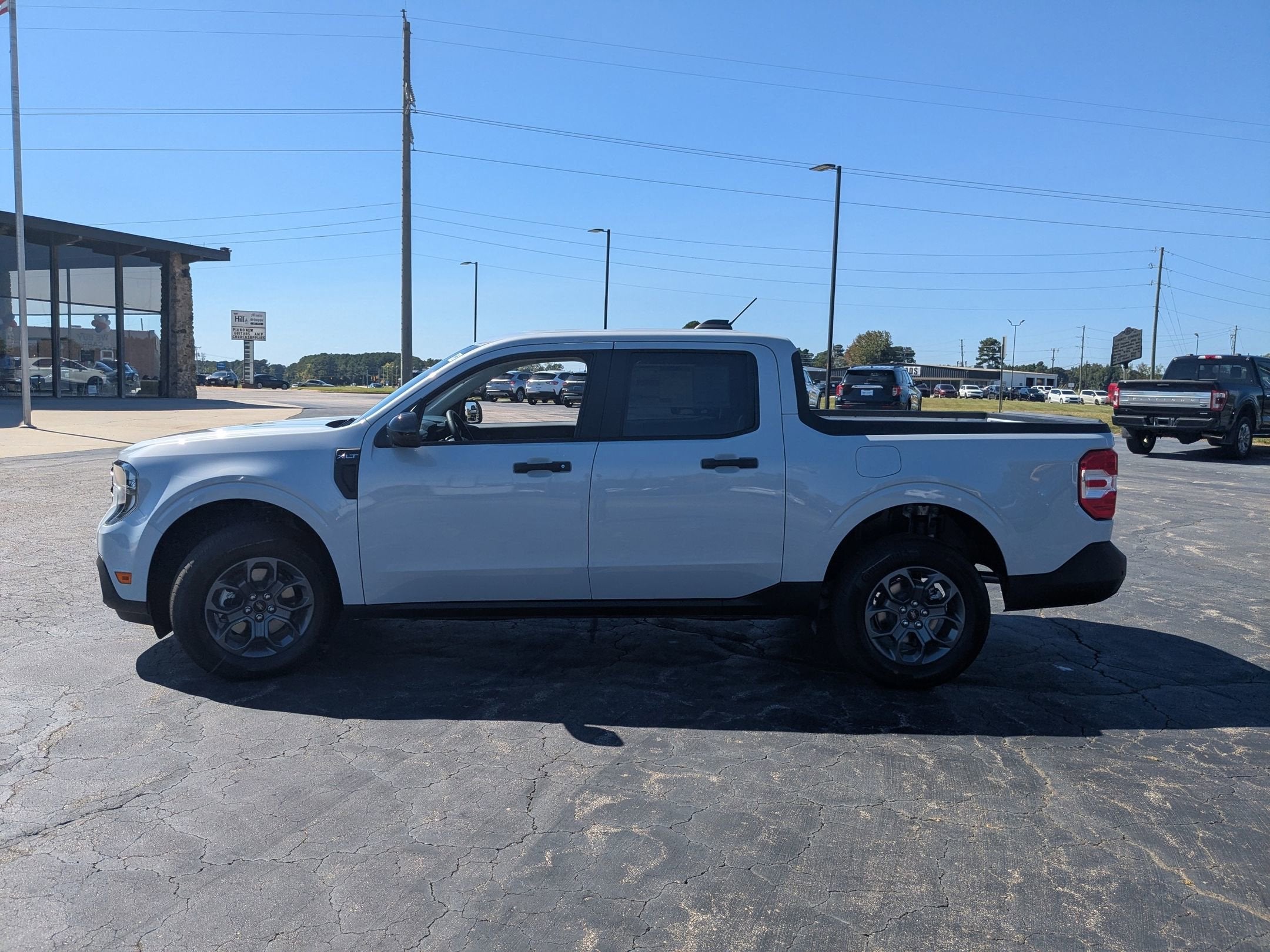 2025 Ford Maverick XLT