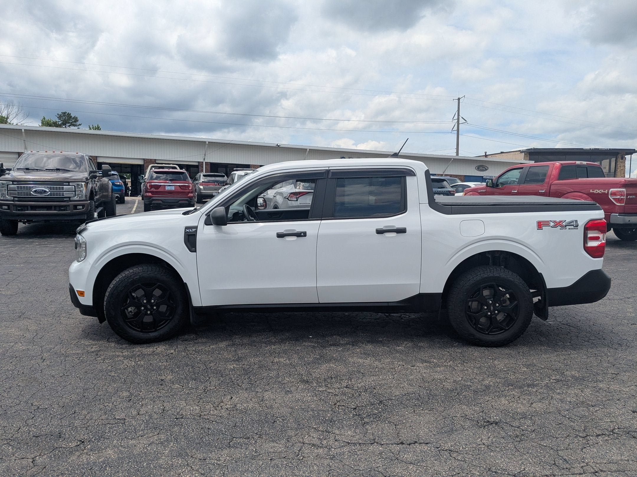 2024 Ford Maverick XLT