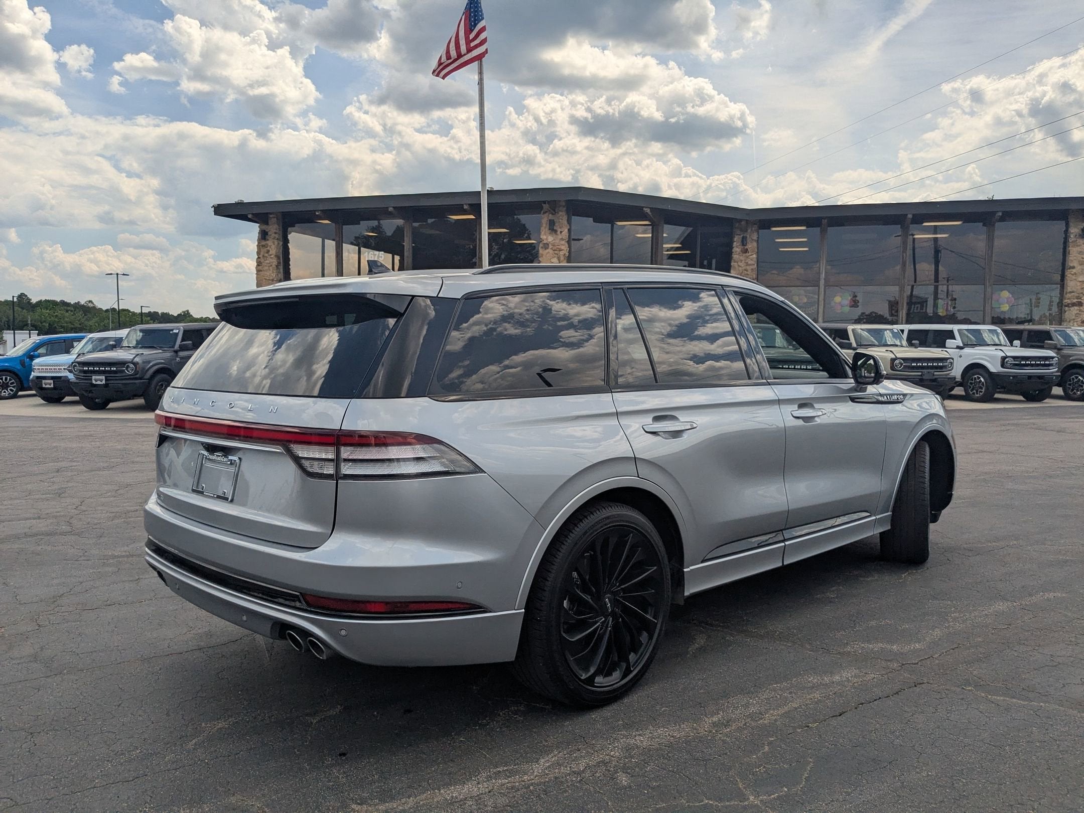 2022 Lincoln Aviator Reserve