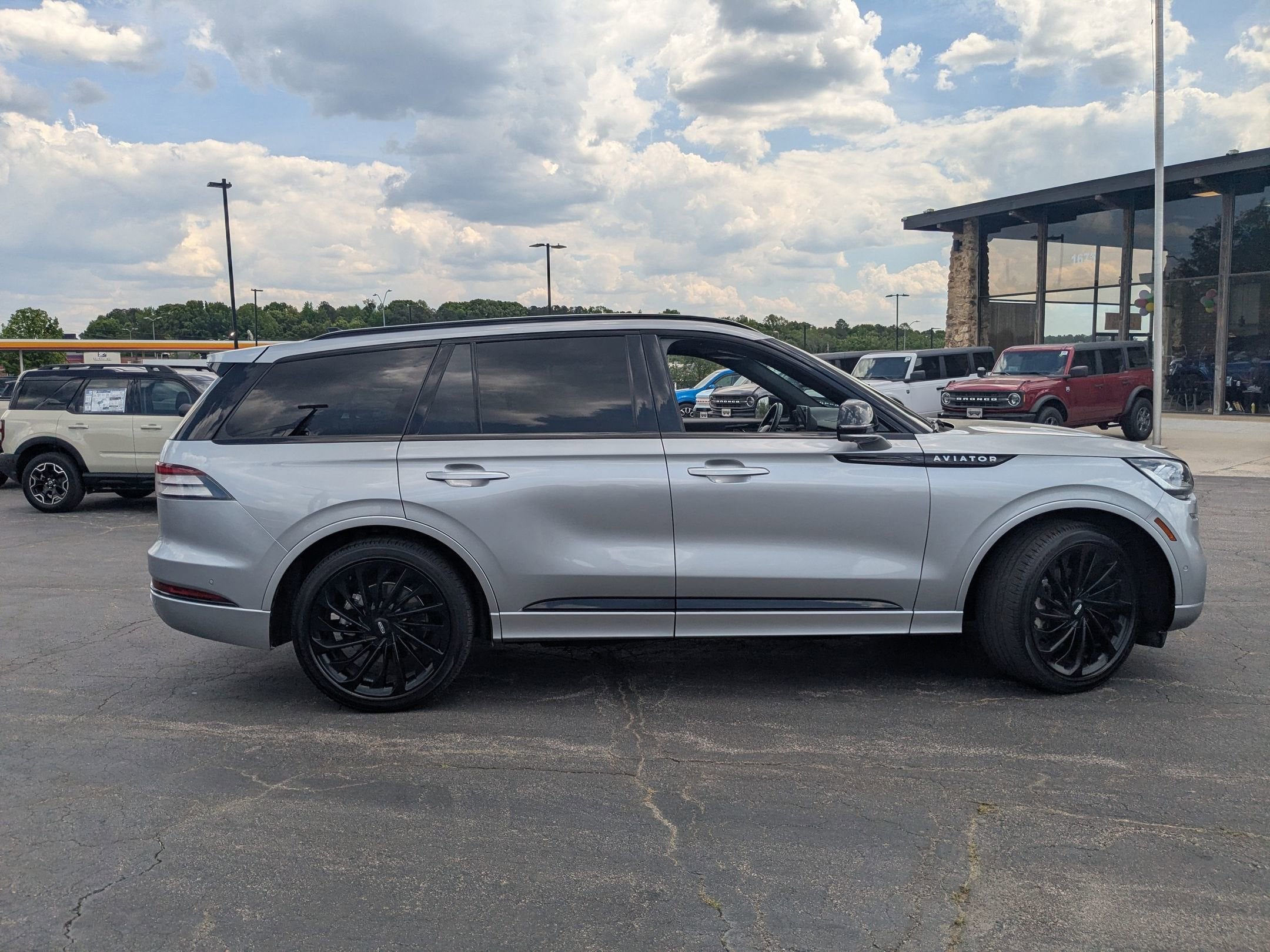2022 Lincoln Aviator Reserve