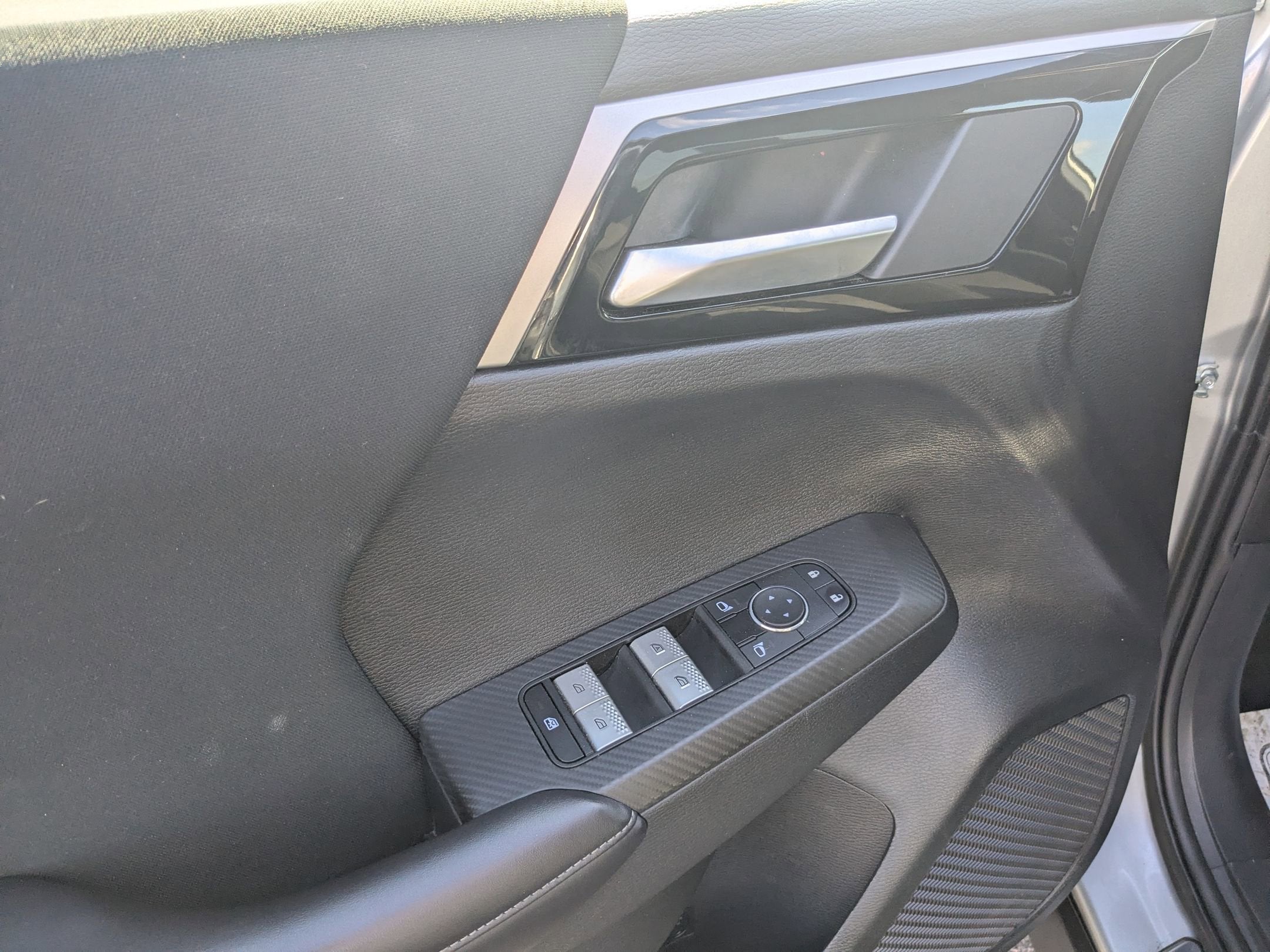 2024 Mitsubishi Outlander ES