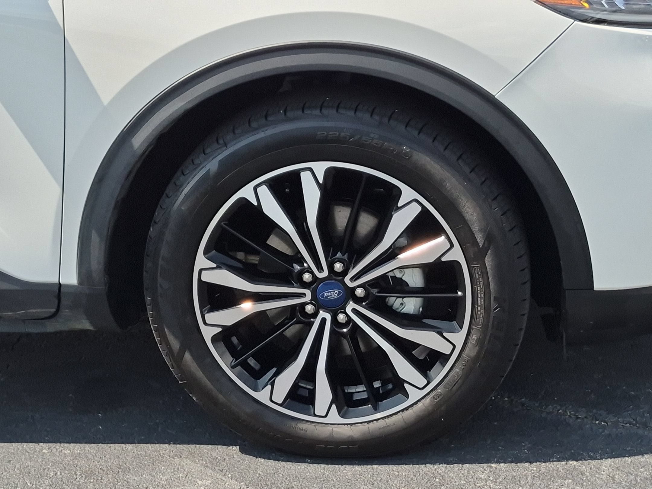 2022 Ford Escape SE Hybrid