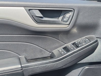 2022 Ford Escape SE Hybrid